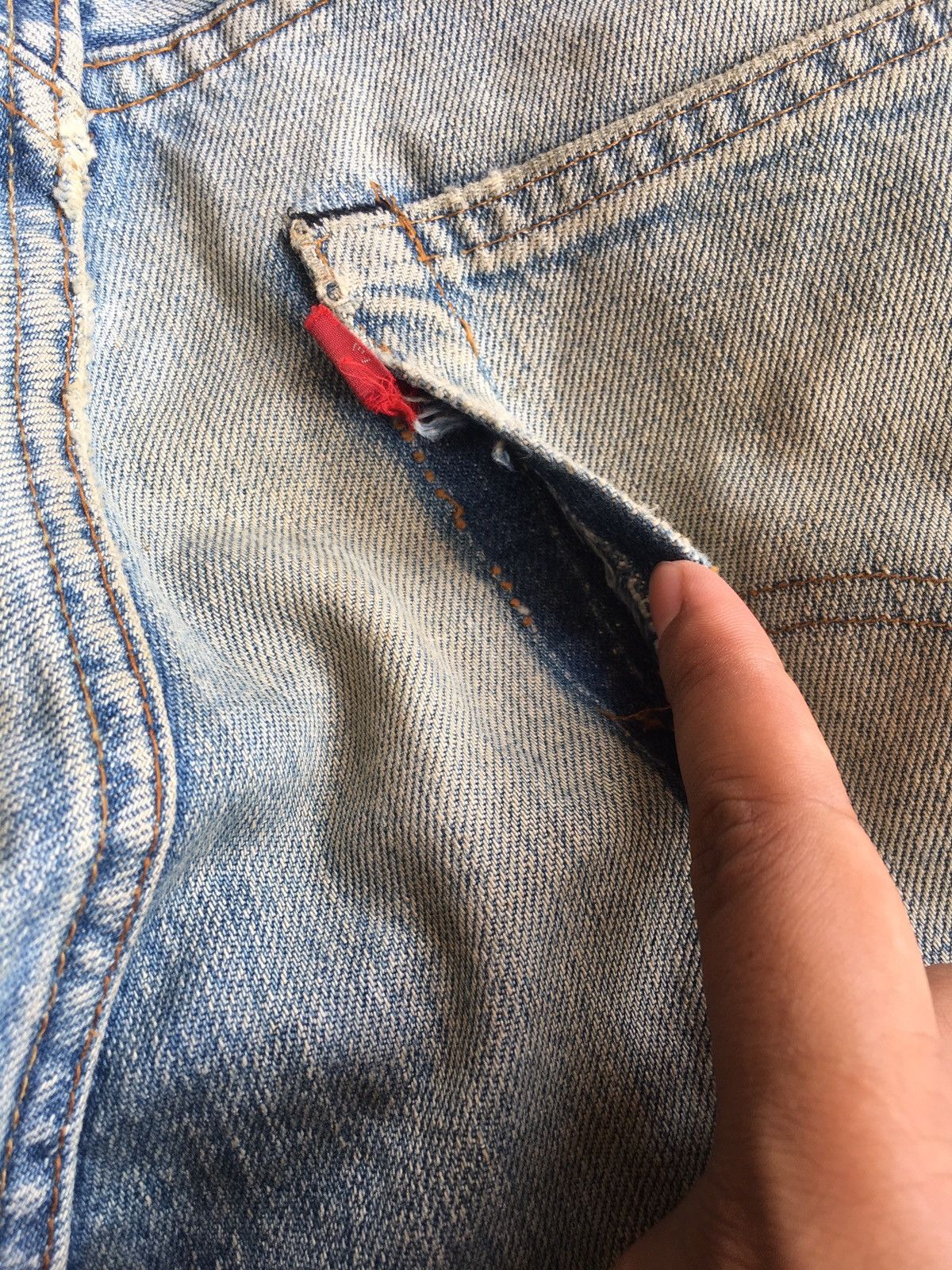 Levi's Vintage Clothing vintage levi’s button #8 Size US 30 / EU 46 - 13 Thumbnail