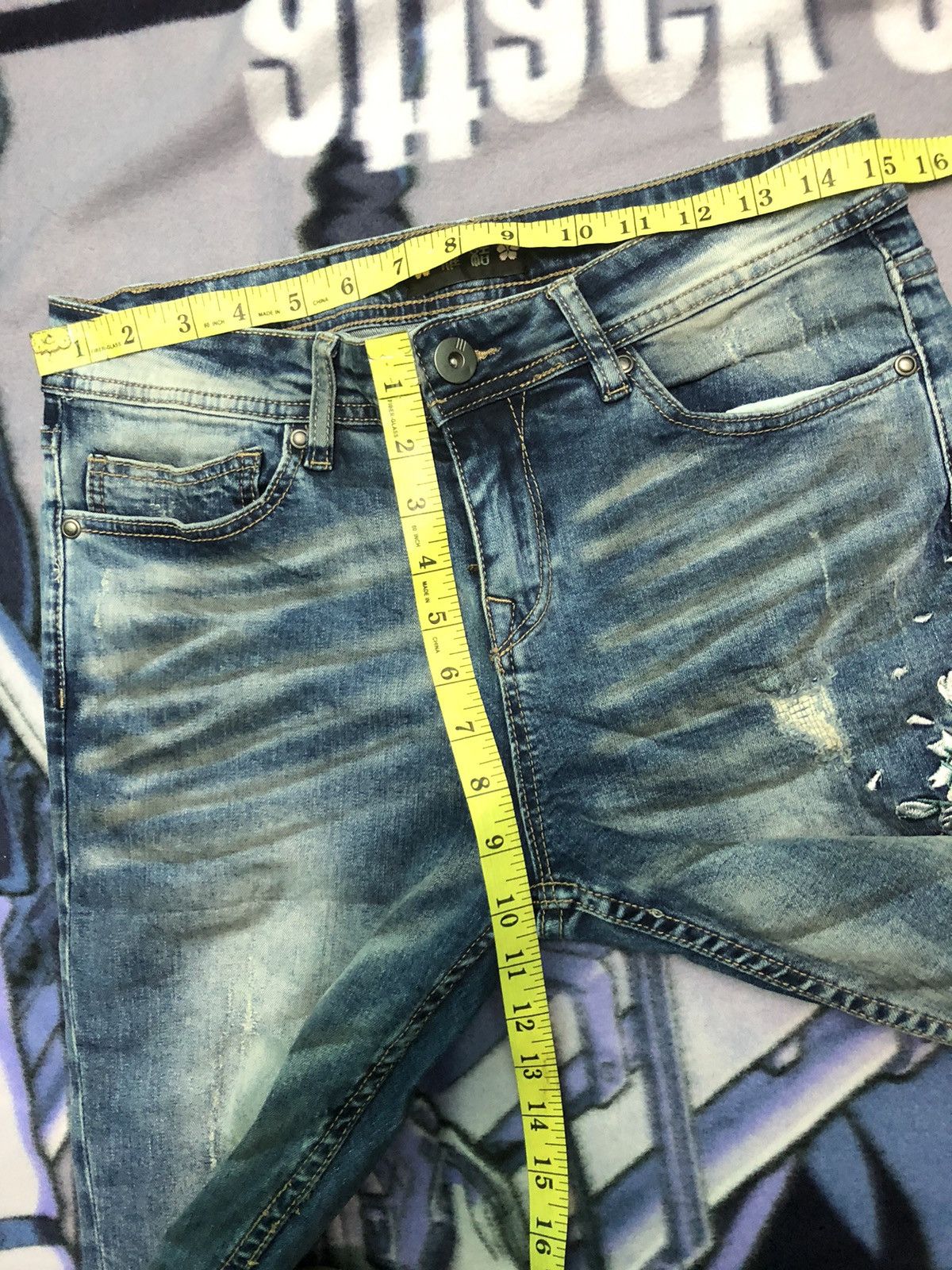 Edition Japan × Japanese Brand JAPANESE BRAND SAKURA EMBROIDERED SLIM SKINNY JEANS Size US 30 / EU 46 - 11 Thumbnail