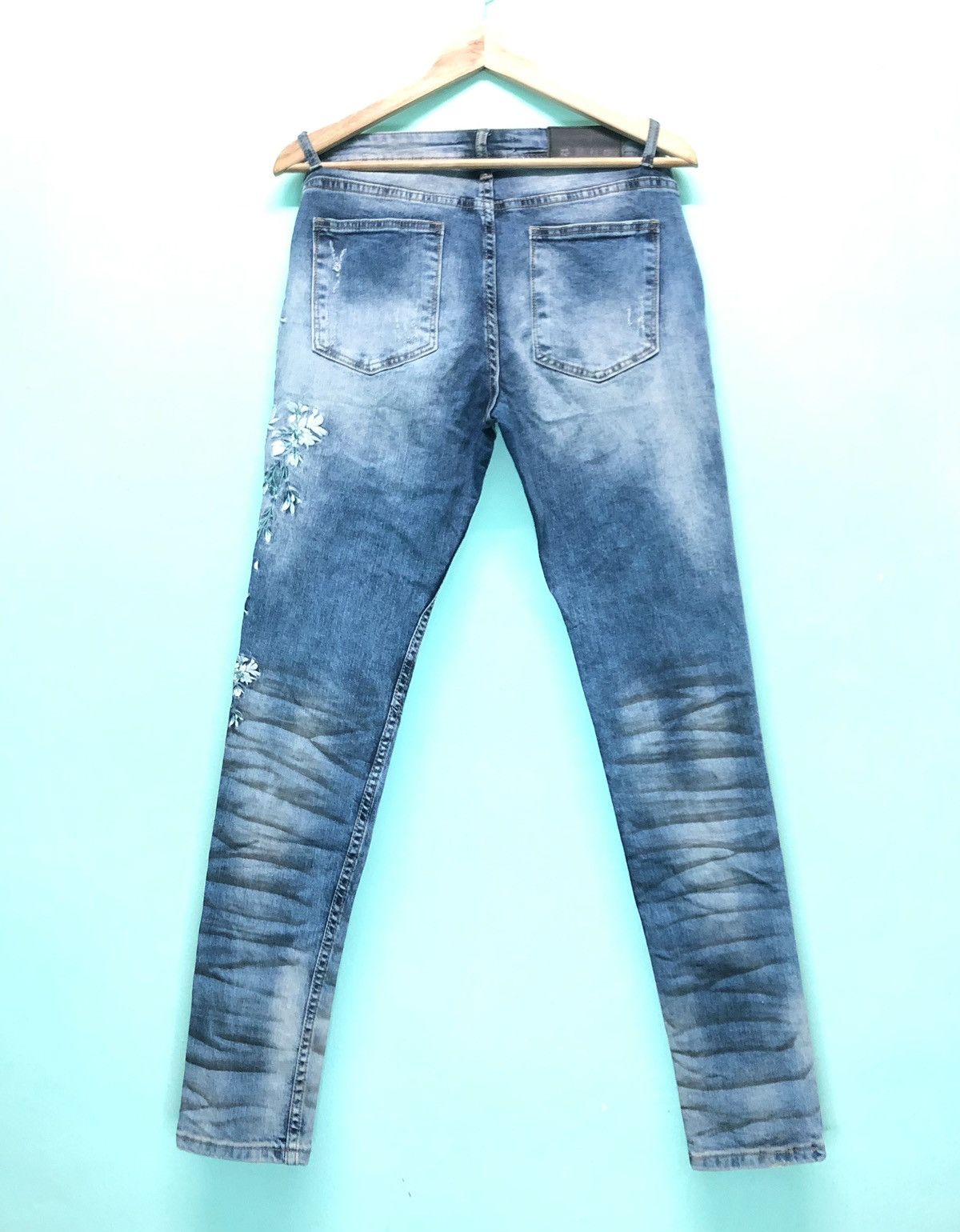Edition Japan × Japanese Brand JAPANESE BRAND SAKURA EMBROIDERED SLIM SKINNY JEANS Size US 30 / EU 46 - 8 Thumbnail