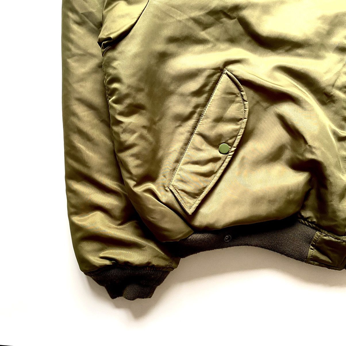 Alpha Industries × Vetements VETEMENTS X ALPHA INDUSTRIES REVERSIBLE BOMBER ETE 2017 Size US S / EU 44-46 / 1 - 8 Thumbnail