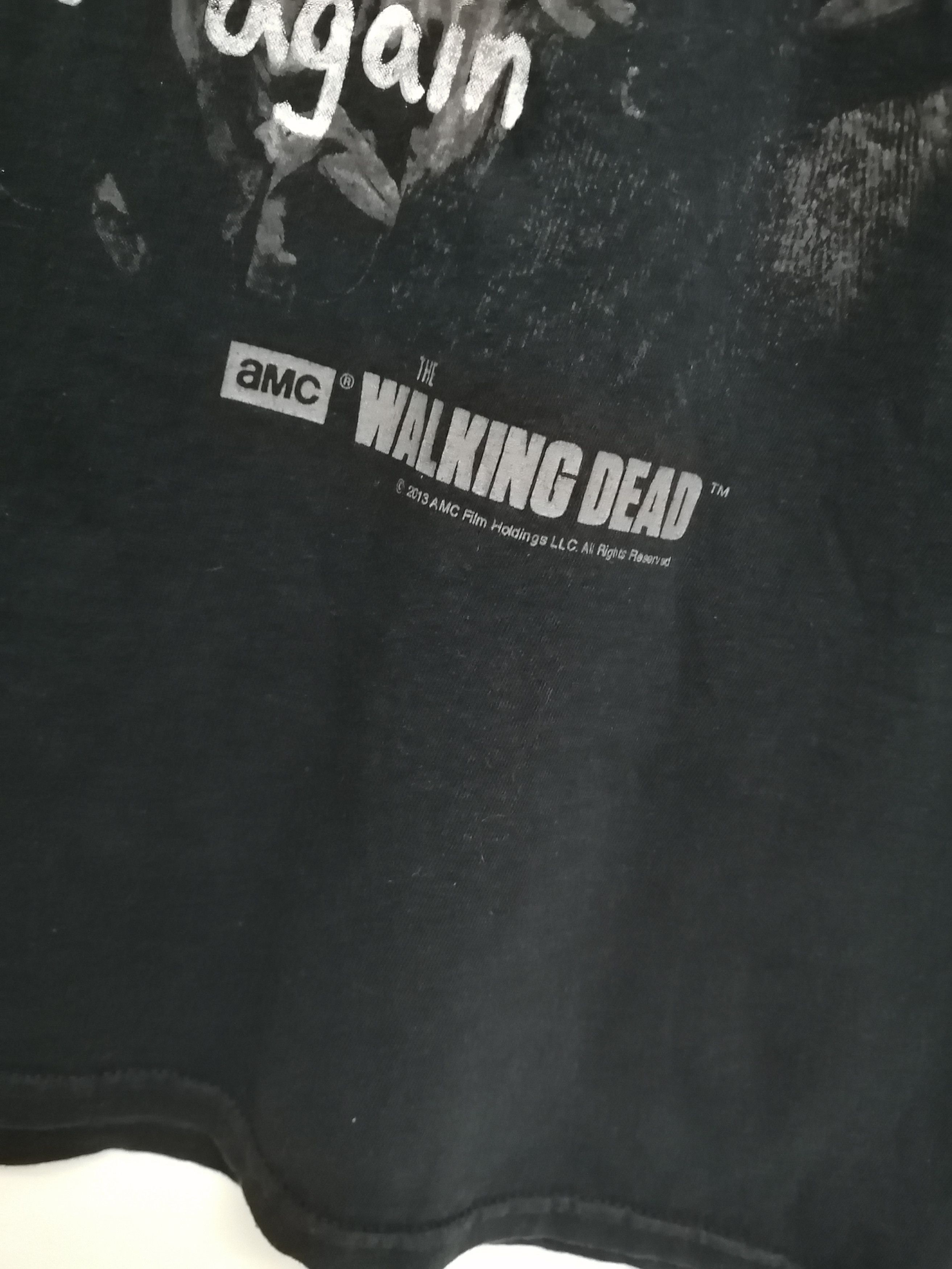 Vintage THE WALKING DEAD Tshirt - Size L Size US L / EU 52-54 / 3 - 3 Thumbnail