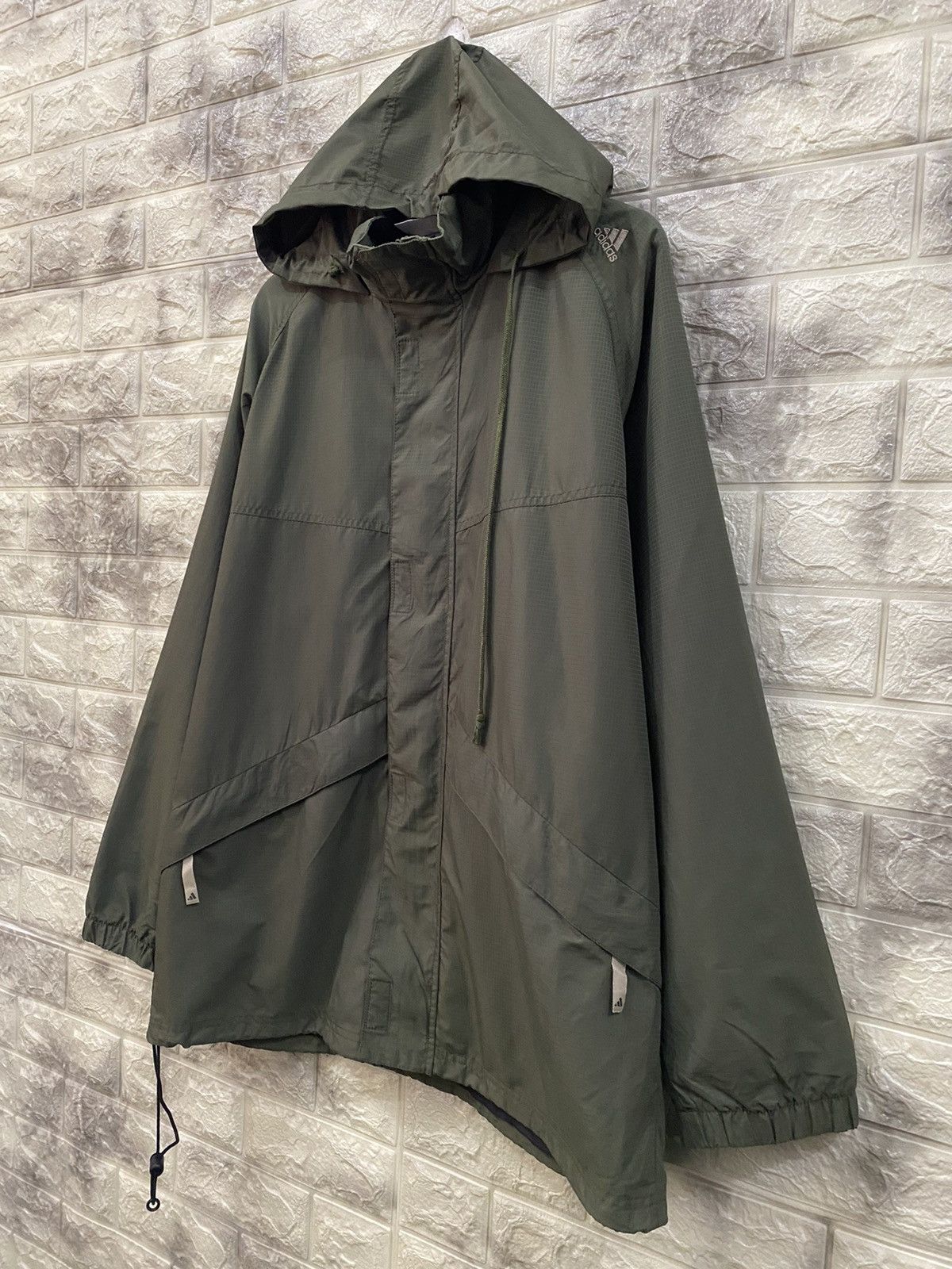 Adidas Adidas windbreaker Size US L / EU 52-54 / 3 - 5 Thumbnail