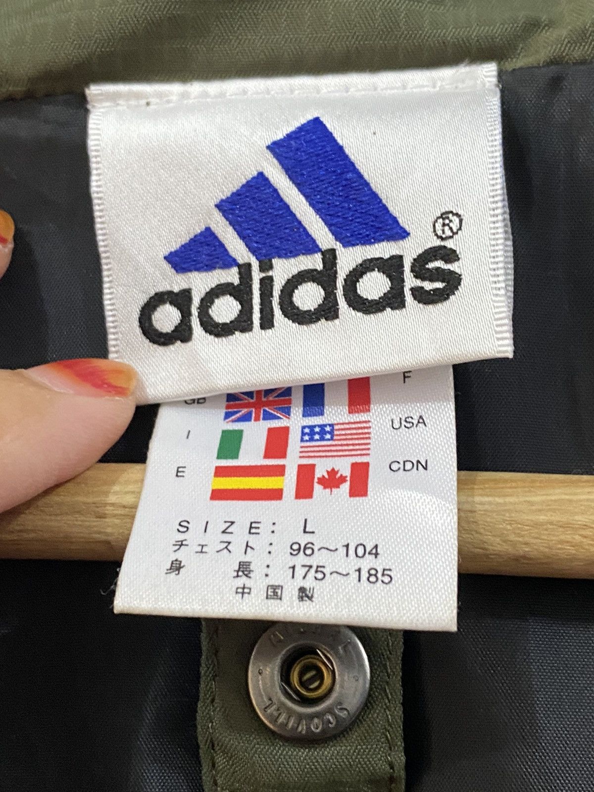 Adidas Adidas windbreaker Size US L / EU 52-54 / 3 - 14 Thumbnail