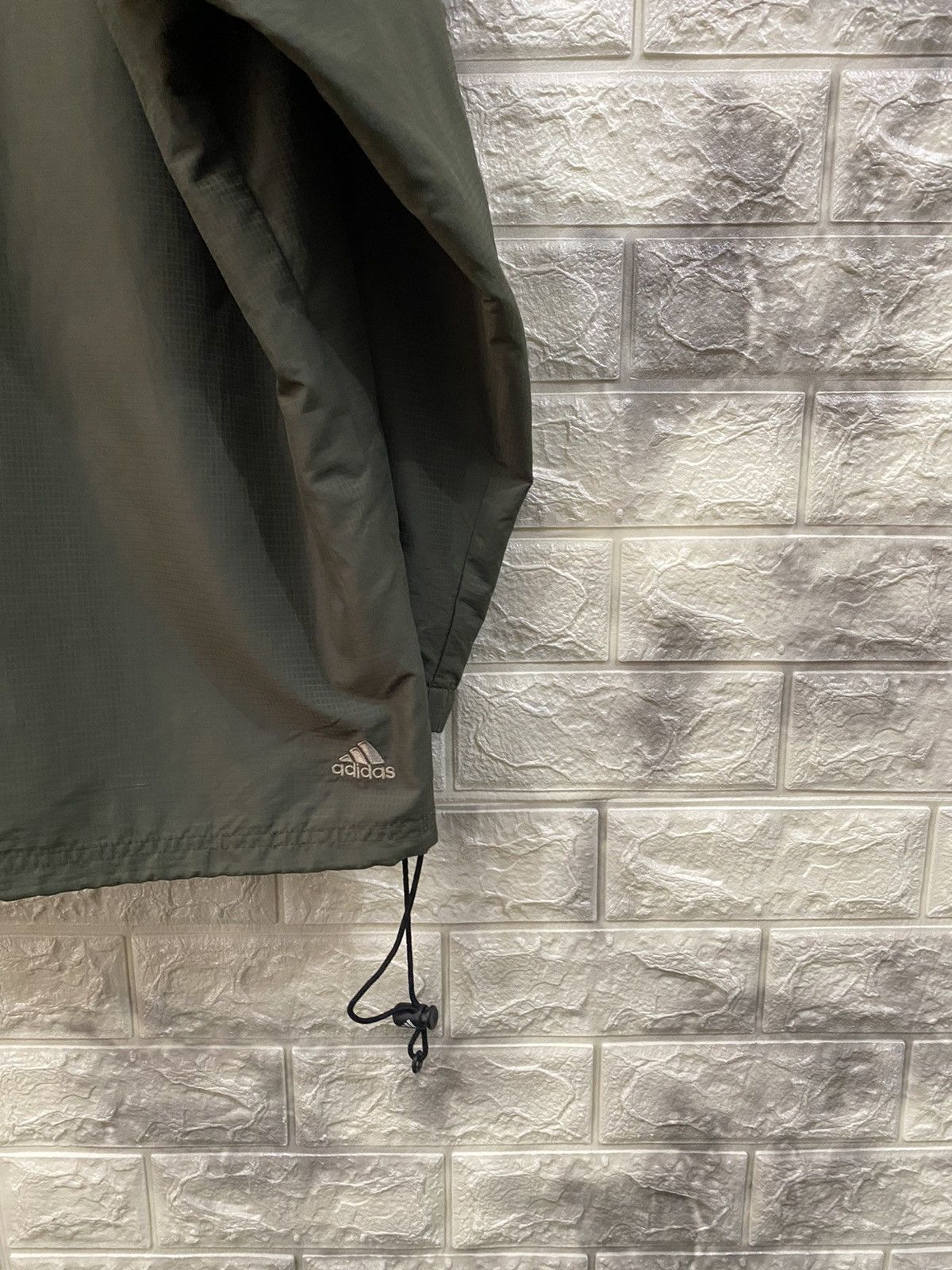 Adidas Adidas windbreaker Size US L / EU 52-54 / 3 - 13 Thumbnail