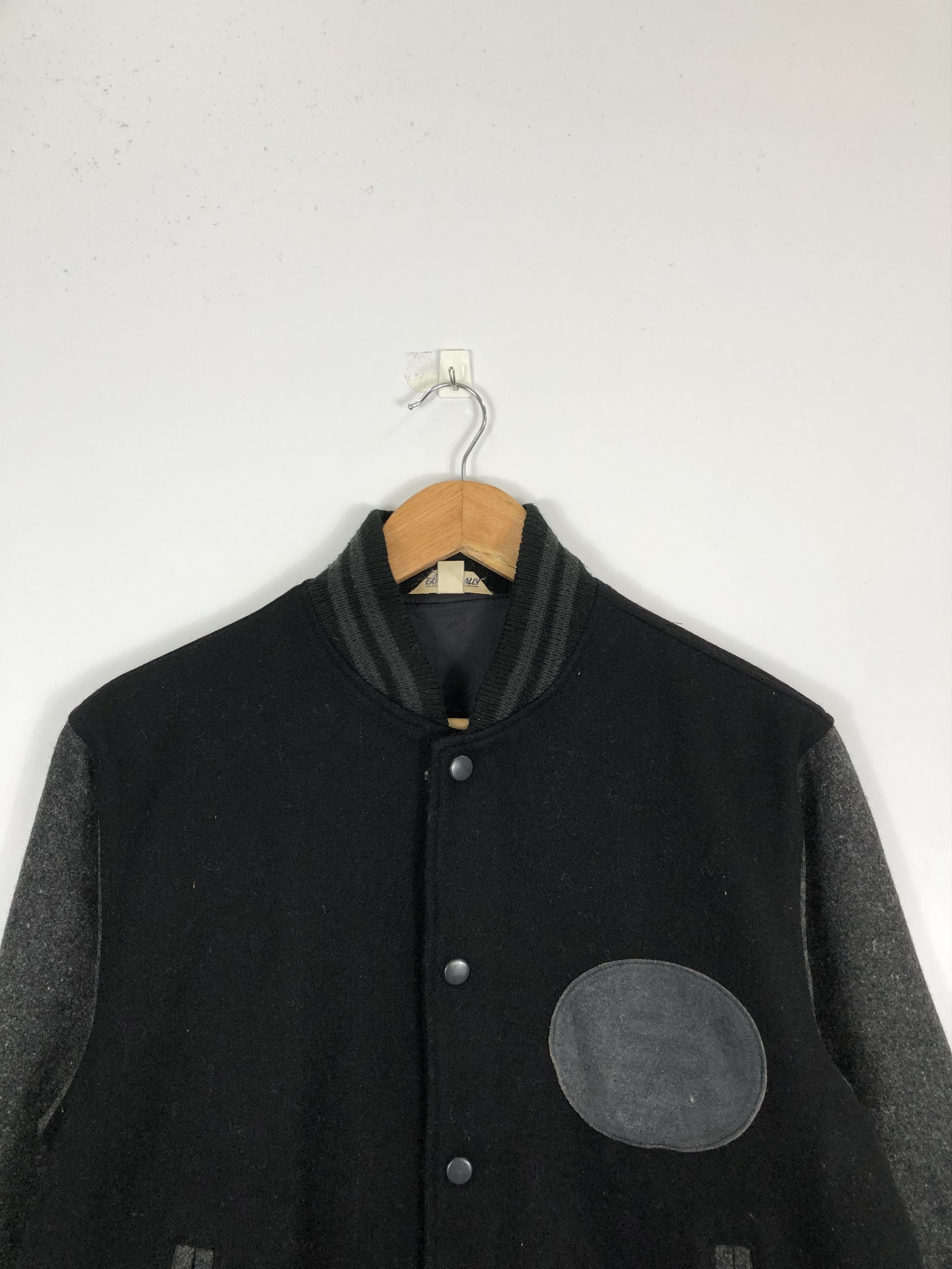 Japanese Brand Vintage Japanese Brand Varsity Jacket Wool V0211 Size US S / EU 44-46 / 1 - 2 Thumbnail