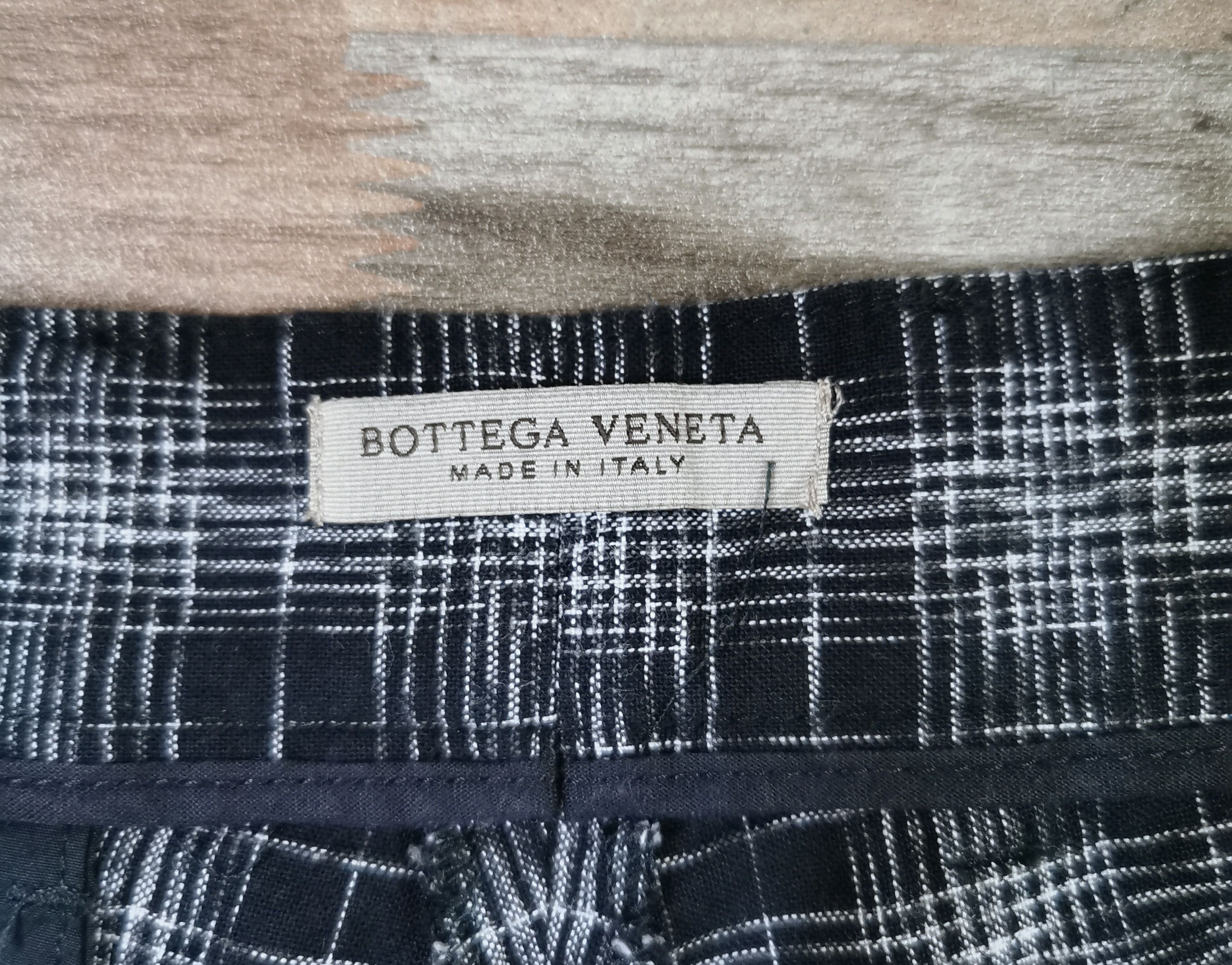 Bottega Veneta Bottega Veneta Shorts Pants Size US 32 / EU 48 - 11 Thumbnail