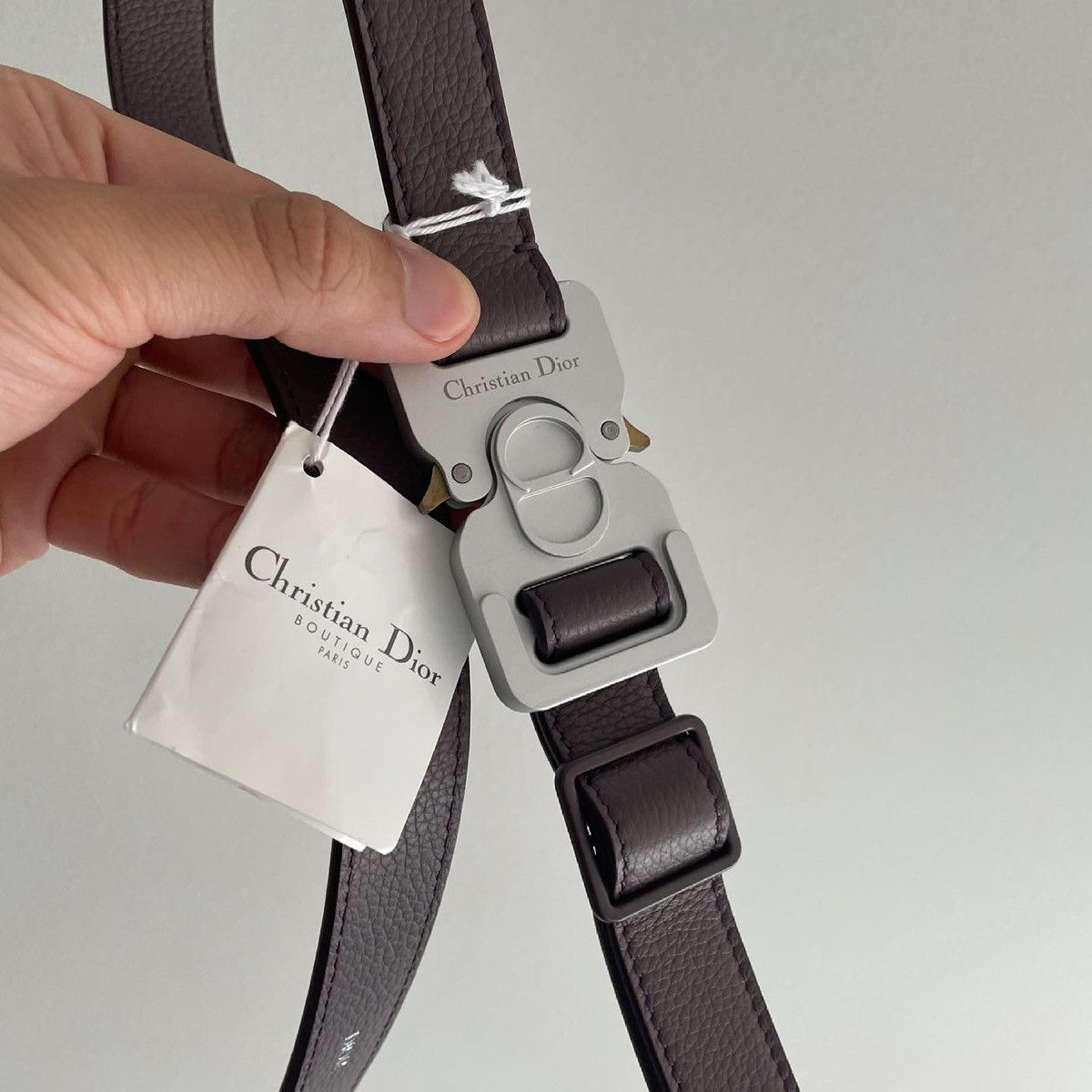 image of Extremely Limited Sold Out Runway Dior X Alyx Belt in Burgundy, Men's