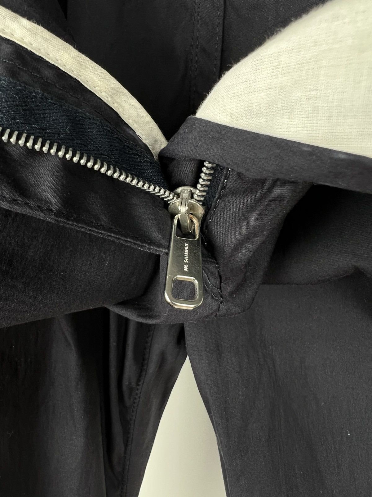 Jil Sander Jil Sander Nylon Navy Pants Size 26" / US 2 / IT 38 - 13 Thumbnail
