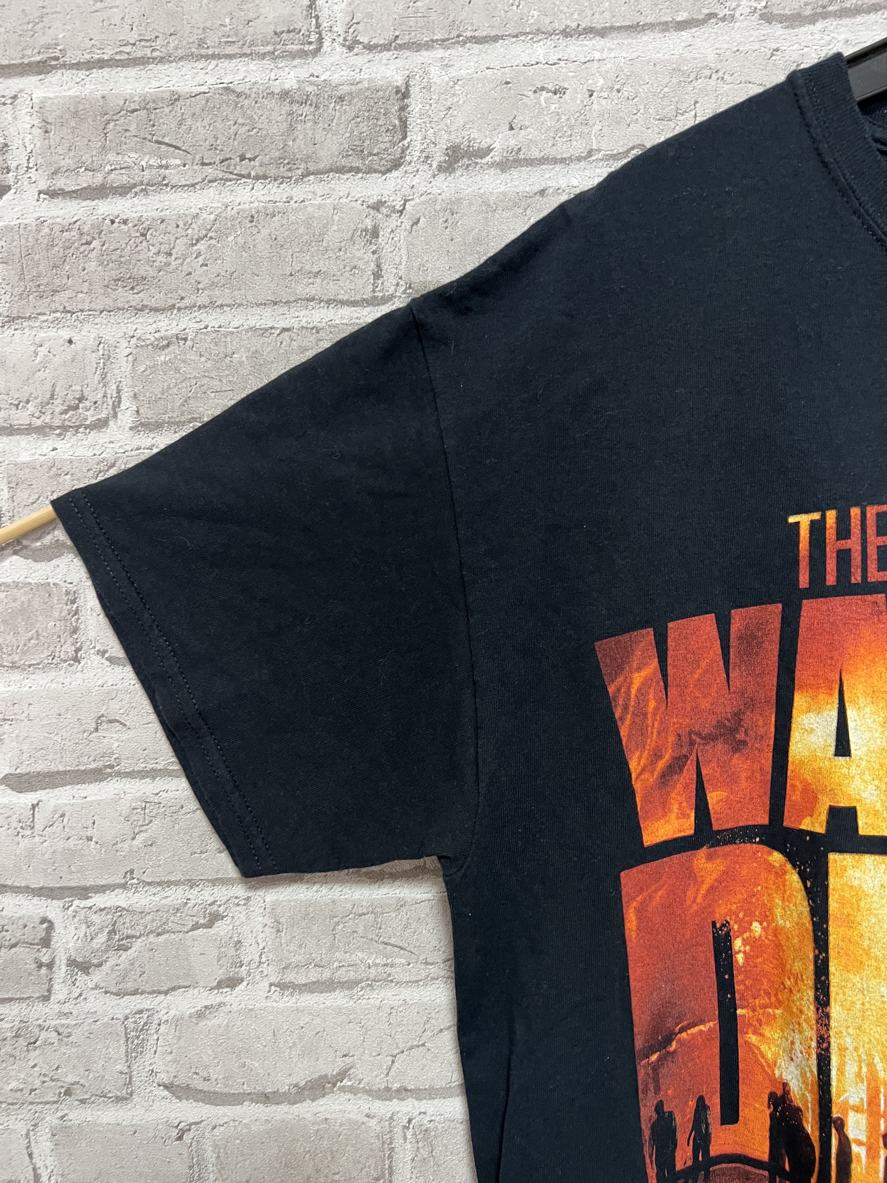 Vintage The Walking Dead 2013 Vintage AMC Series Tee Size US L / EU 52-54 / 3 - 4 Thumbnail
