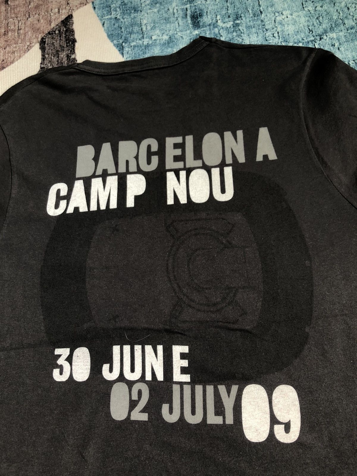 Band Tees × Vintage VINTAGE U2 BARCELONA CAMP NOU 2009 TOUR SHIRT Size US M / EU 48-50 / 2 - 6 Thumbnail