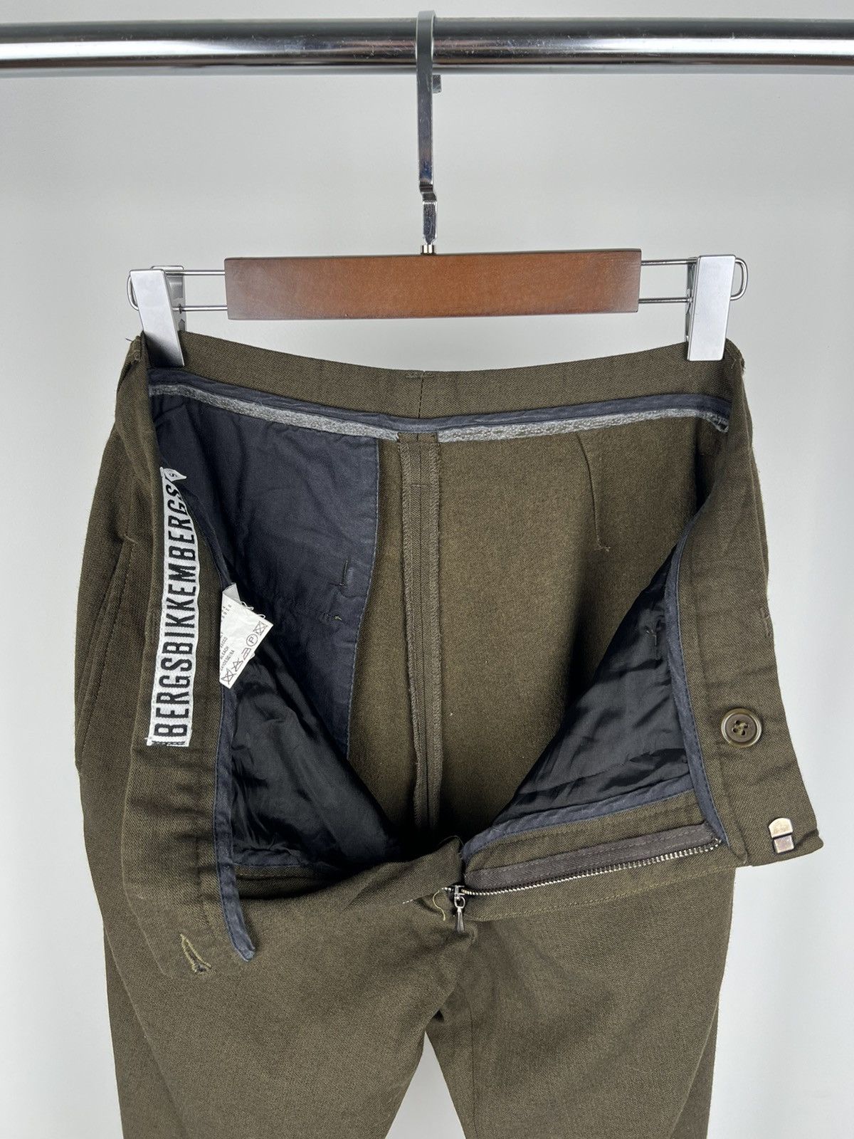 Dirk Bikkembergs Bikkembergs Vintage Viscose Pants Khaki Olive Green Trousers Size US 30 / EU 46 - 12 Thumbnail