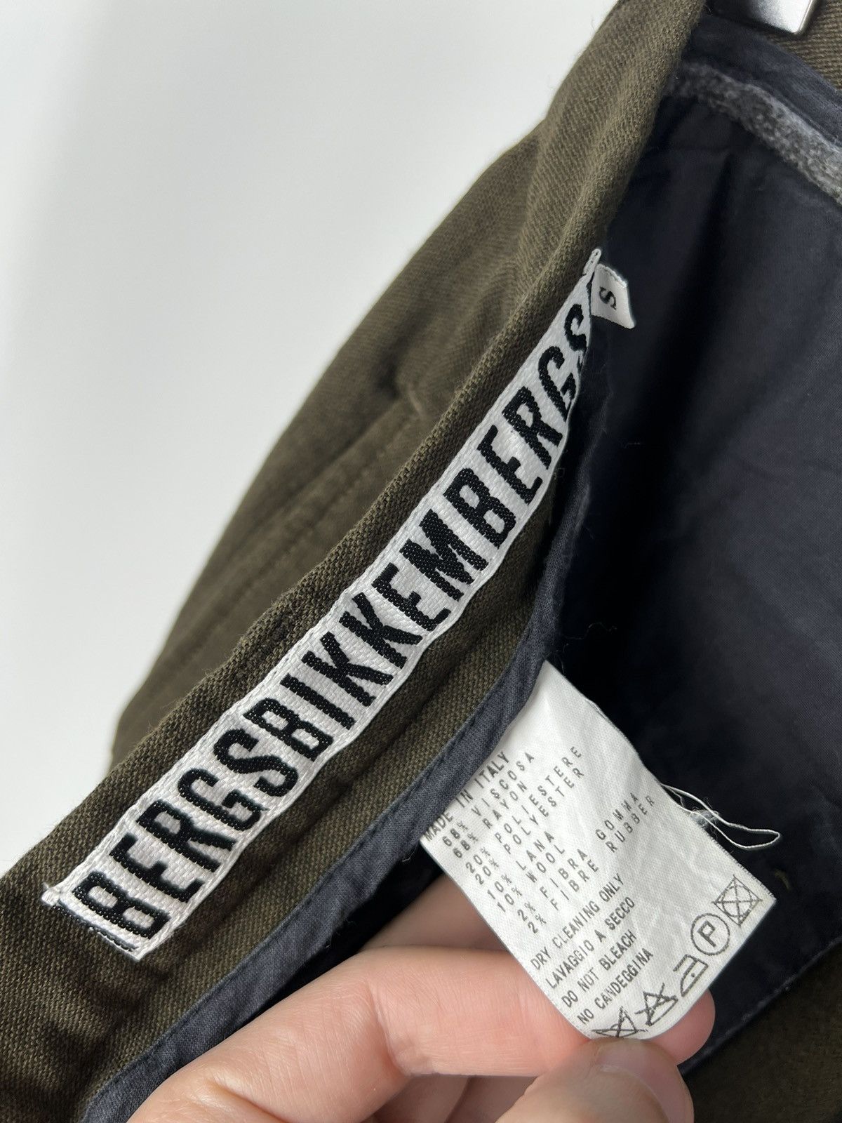 Dirk Bikkembergs Bikkembergs Vintage Viscose Pants Khaki Olive Green Trousers Size US 30 / EU 46 - 13 Thumbnail