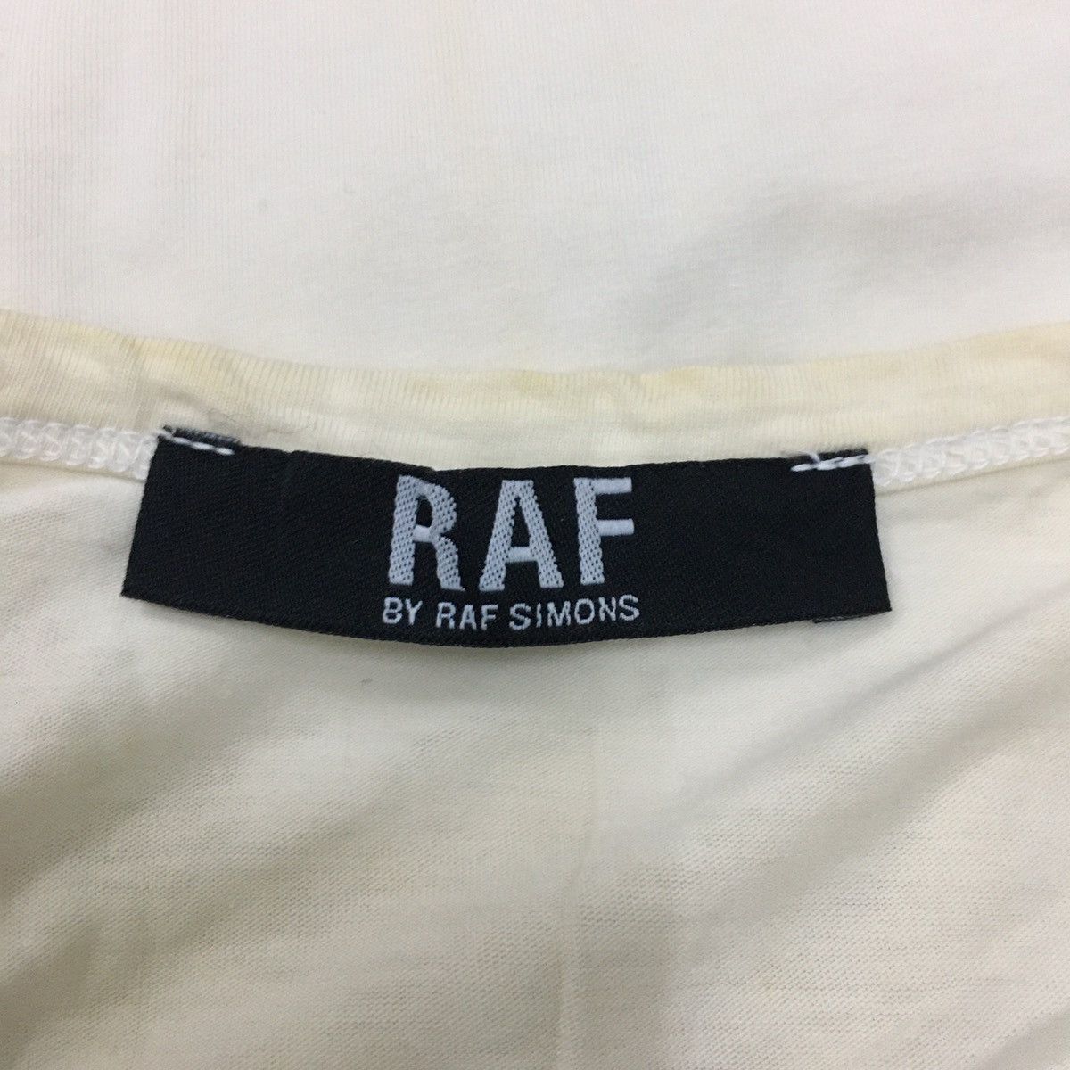 Raf Simons Raf simons building tshirt Size US M / EU 48-50 / 2 - 11 Thumbnail