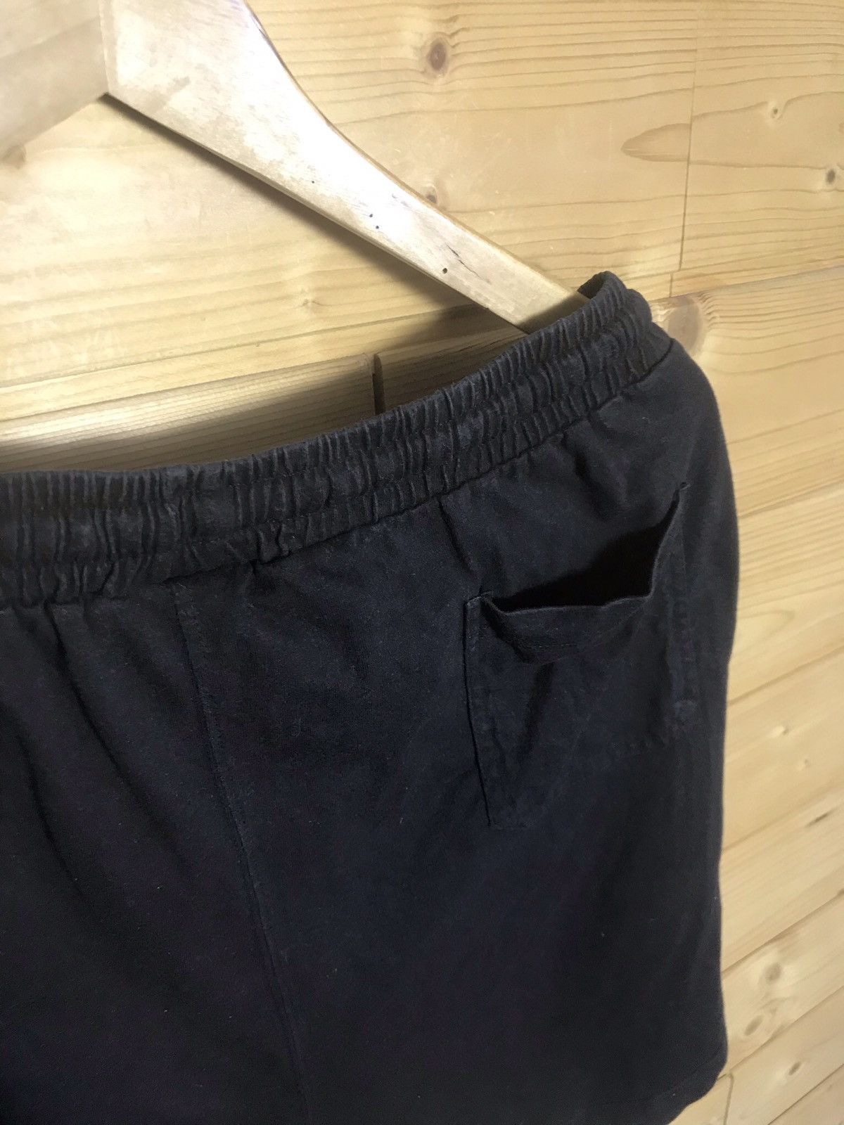 Vintage 2004 Vintage The Simpson’s shorts Size US 32 / EU 48 - 7 Thumbnail