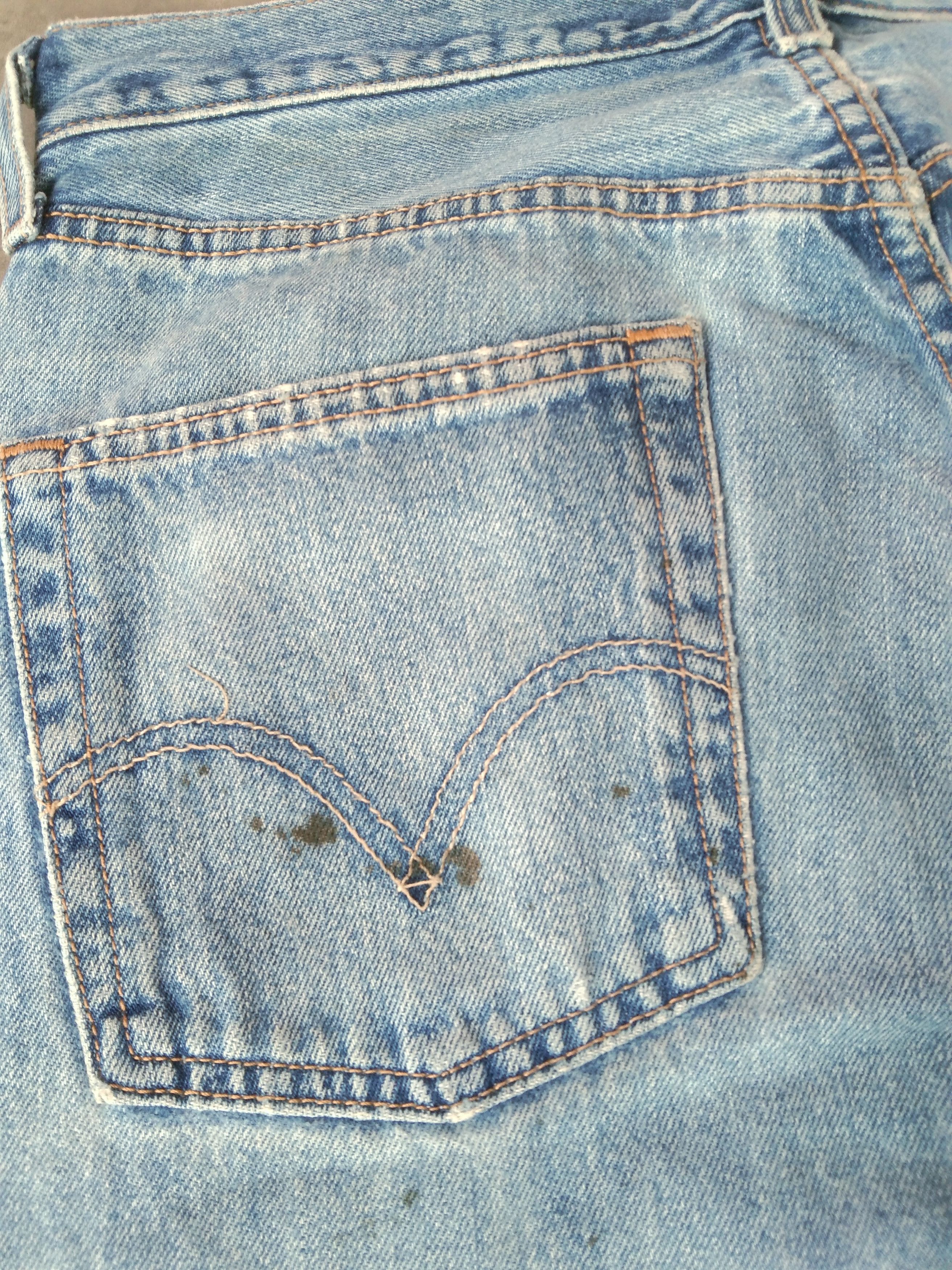 Levi's Vintage Levi's 501 Distressed Jeans 31x34 Size US 31 - 5 Thumbnail