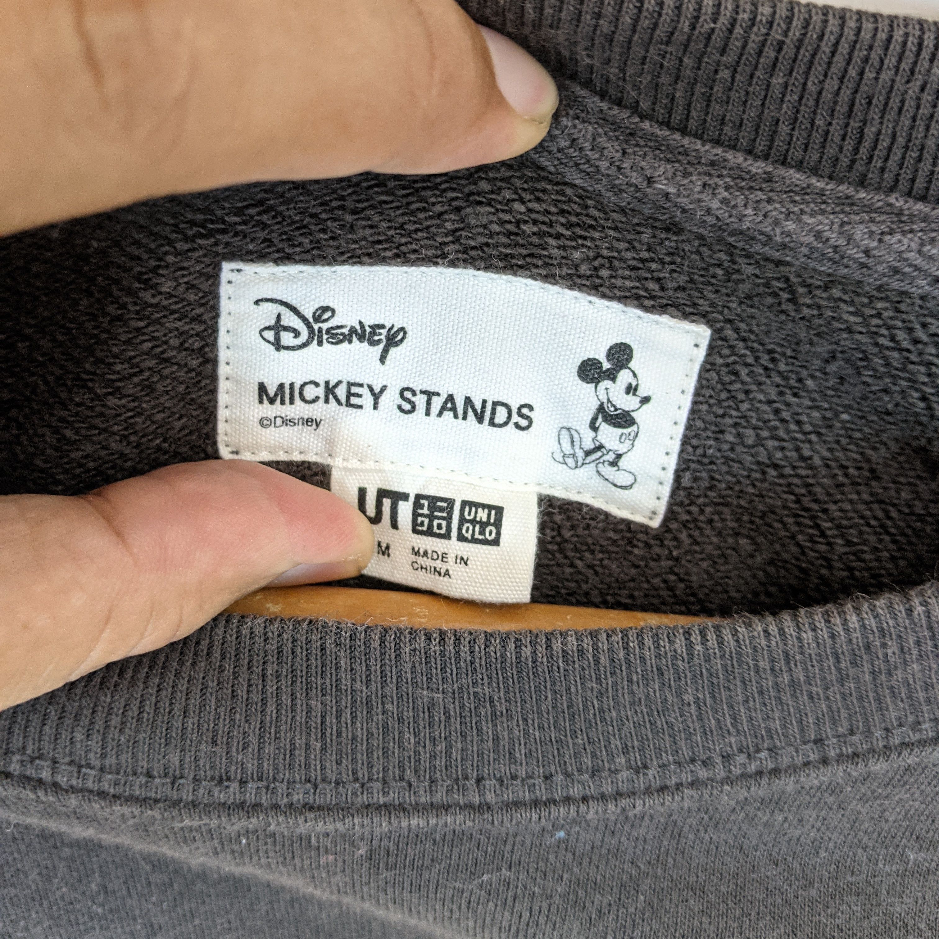 Disney UNIQLO x DISNEY MIckey Mouse Japan Jumper Sweateshirt Size M / US 6-8 / IT 42-44 - 8 Thumbnail