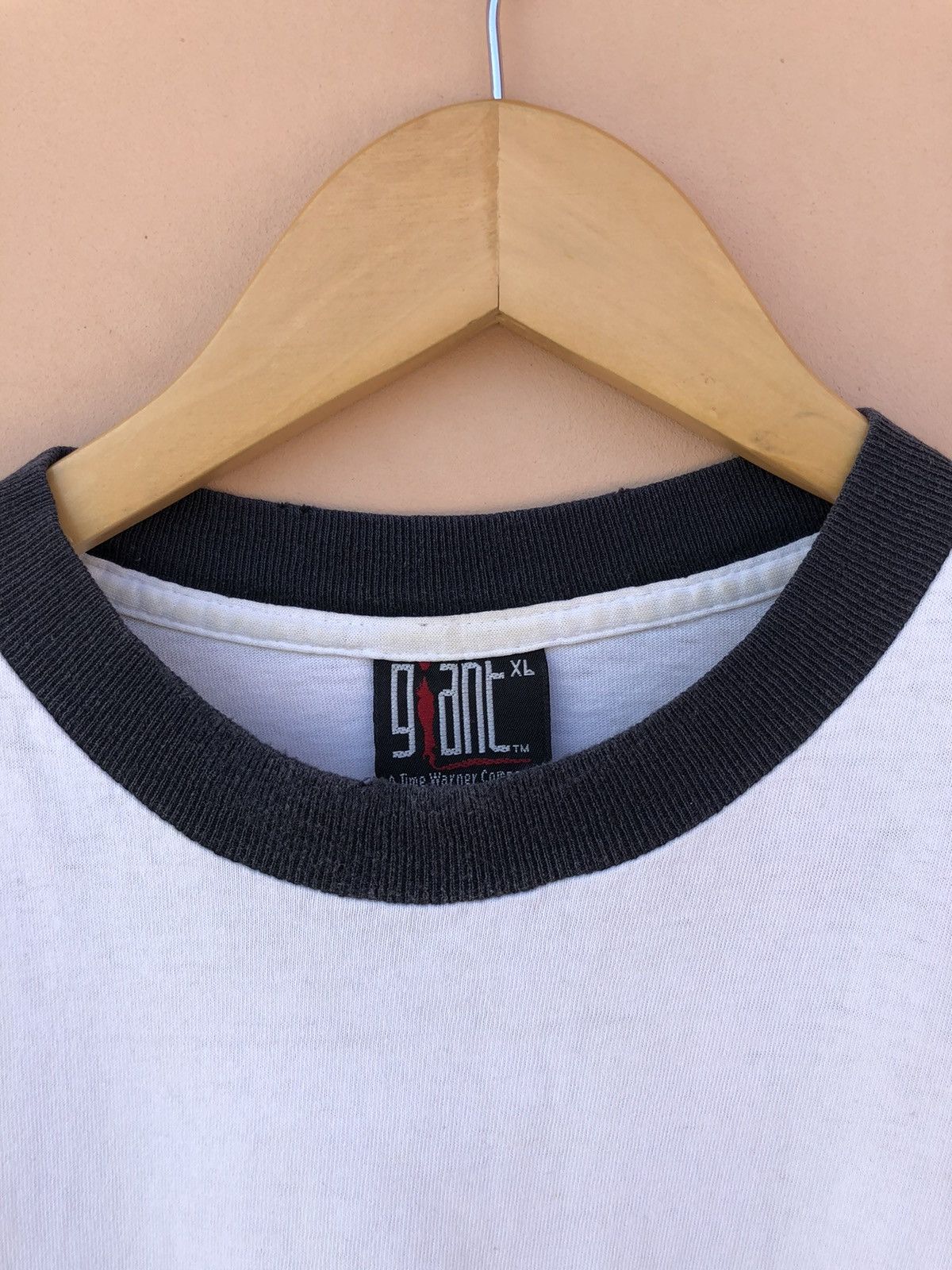 Band Tees Vintage 90s Rage Against the Machine Earth Tank Top Tee Size US XL / EU 56 / 4 - 14 Thumbnail