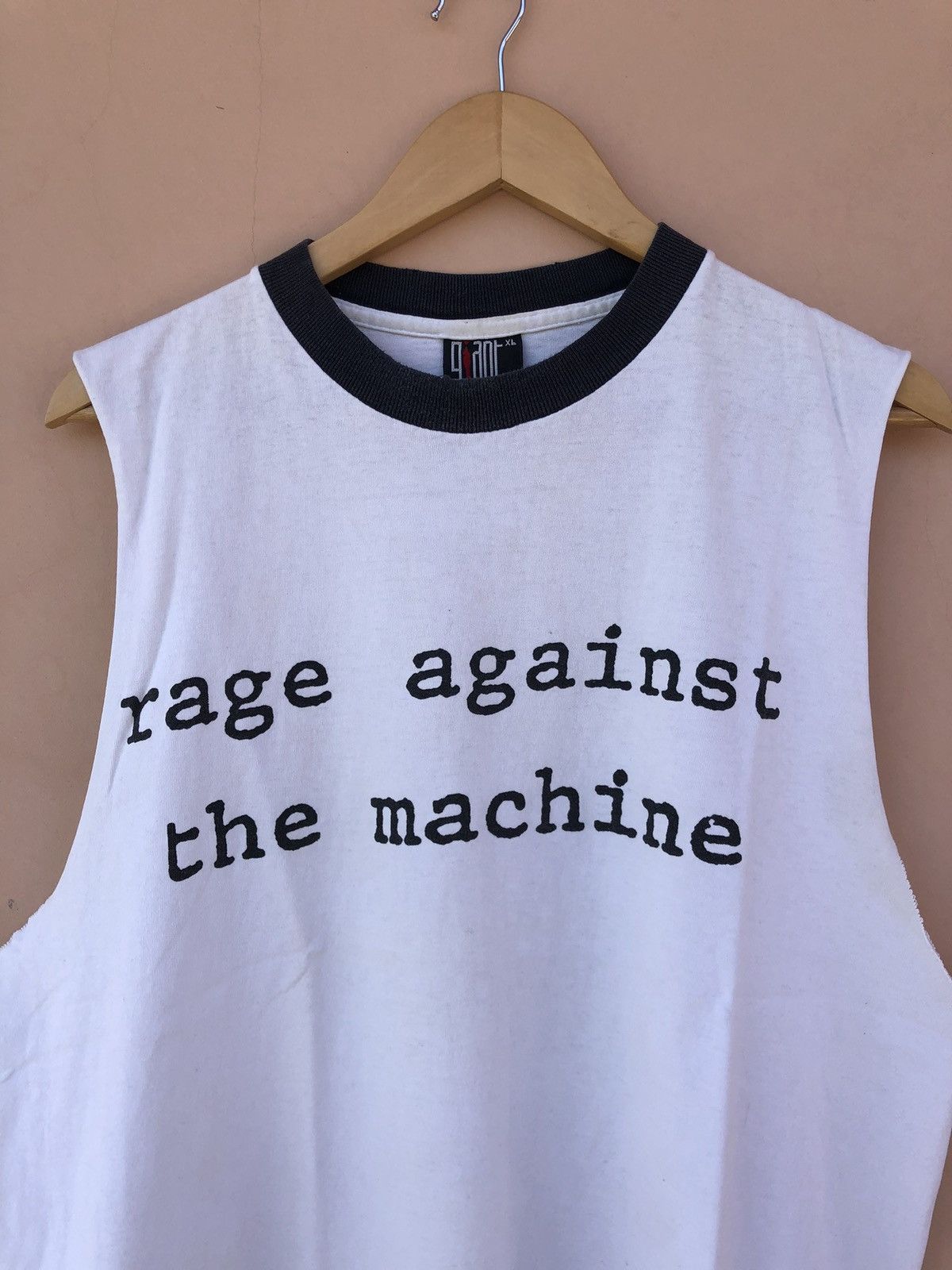 Band Tees Vintage 90s Rage Against the Machine Earth Tank Top Tee Size US XL / EU 56 / 4 - 3 Thumbnail