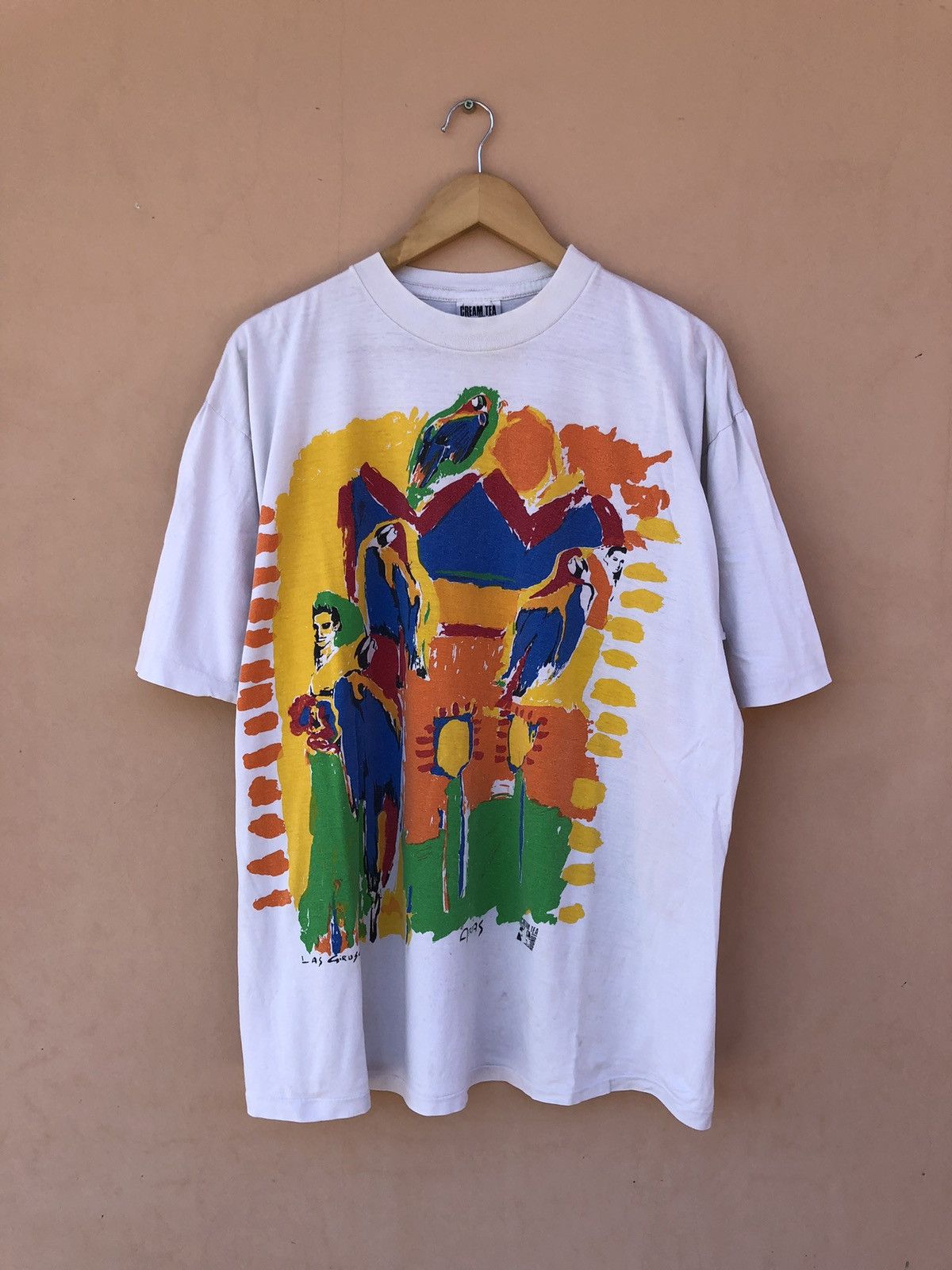 Fuck Art, Make Tees Vintage 90s Cream Tea London Parrots Arias Art White Tee Size US XL / EU 56 / 4 - 1 Thumbnail
