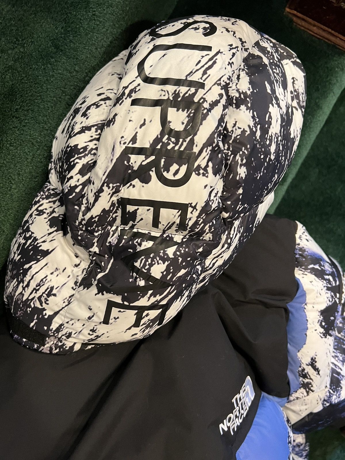 Supreme × The North Face Supreme The North Face Mountain Baltoro Jacket Size US L / EU 52-54 / 3 - 11 Thumbnail
