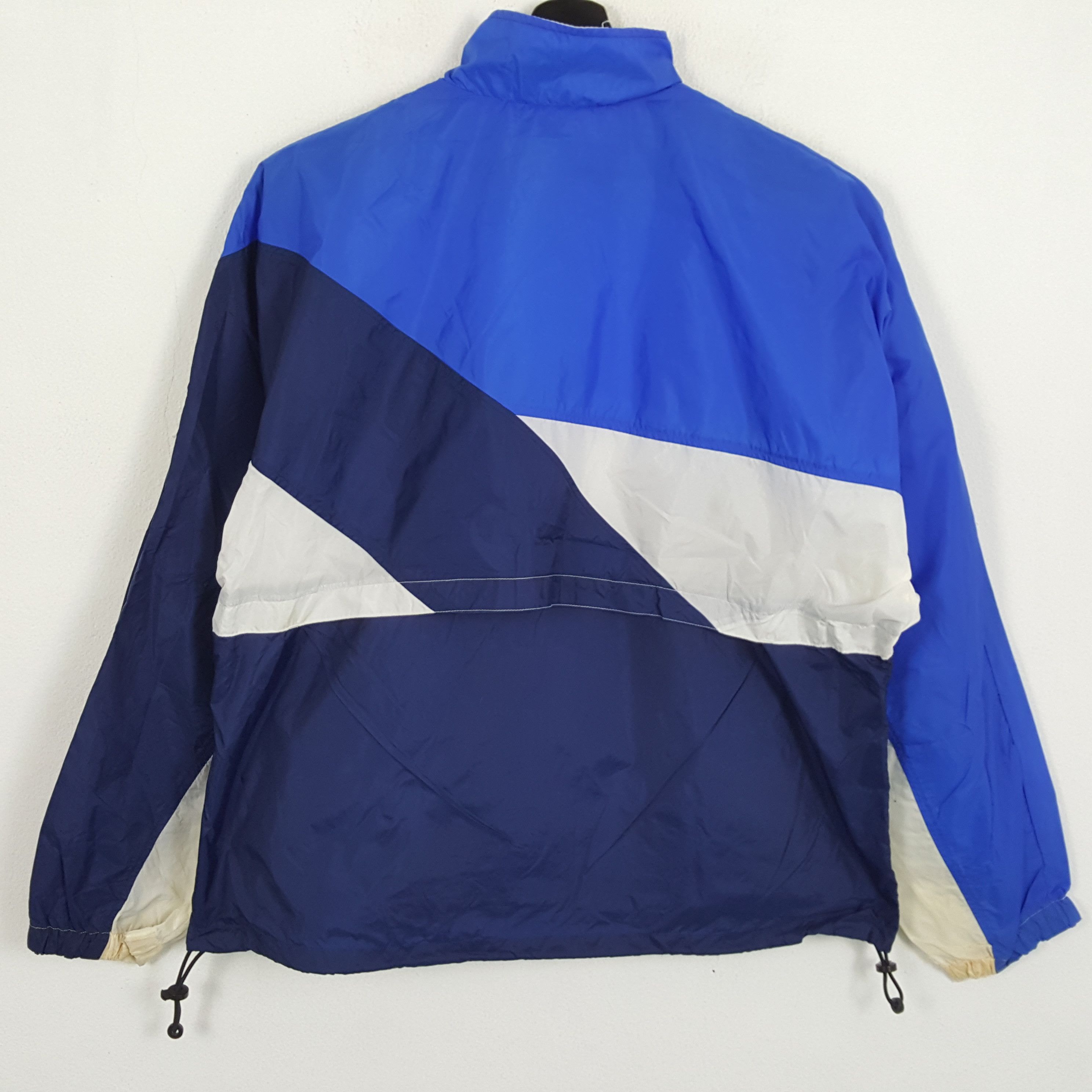 Nike × Vintage NIKE Sportswear Small Logo Design Windbreaker Jacket Size US XXL / EU 58 / 5 - 3 Thumbnail