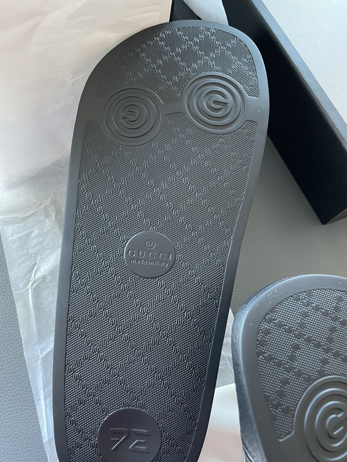 Gucci Rare Brand NEW Gucci Logo Leather Sldies Limited Edition Size US 11.5 / EU 44-45 - 10 Thumbnail