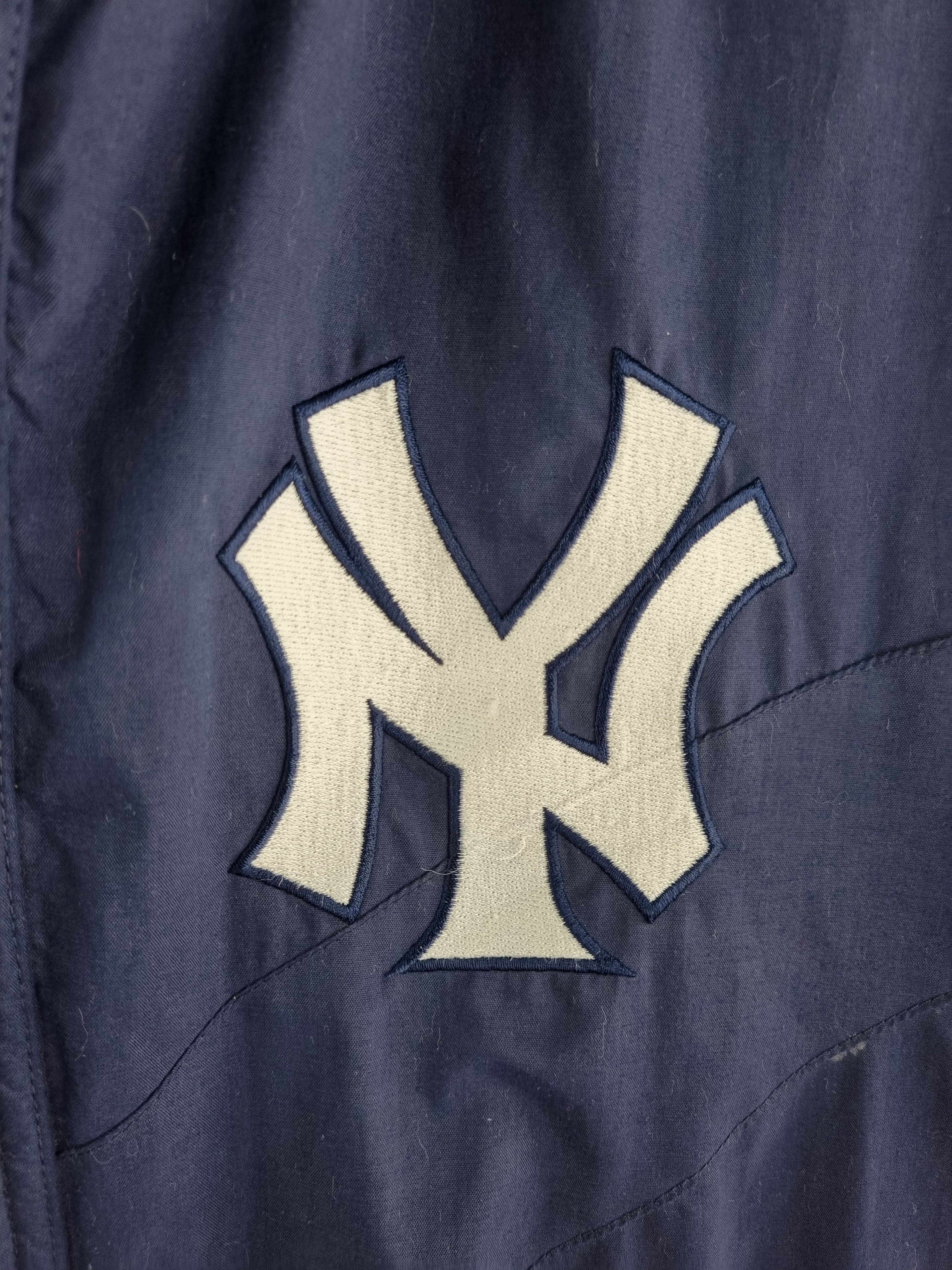 MLB × New York Yankees Rare 90s New York Yankees APEX MLB Varsity Jacket Size US M / EU 48-50 / 2 - 11 Thumbnail