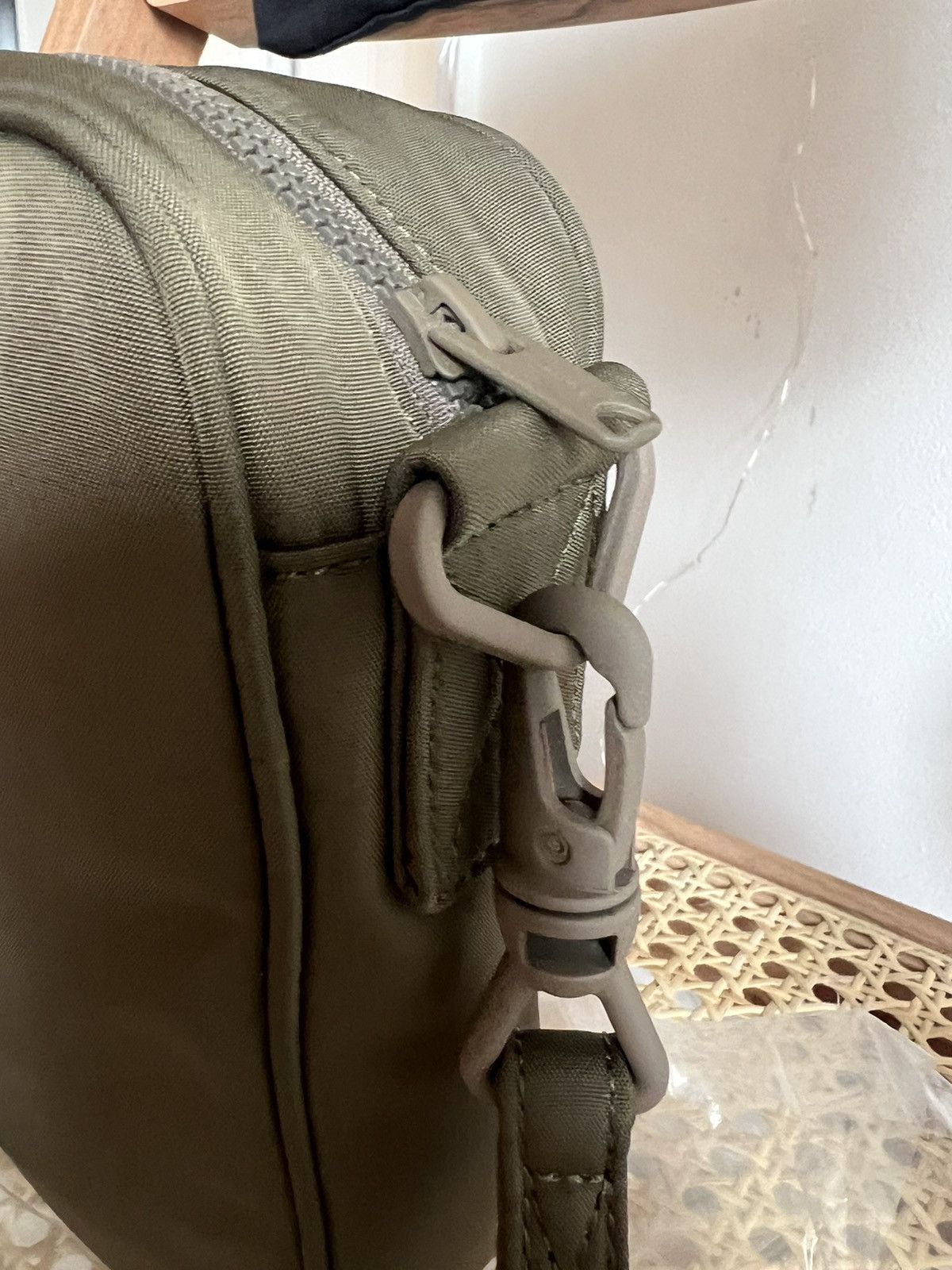 Yeezy Yeezy Season 6 Crossbody Bag NEW Size ONE SIZE - 6 Thumbnail