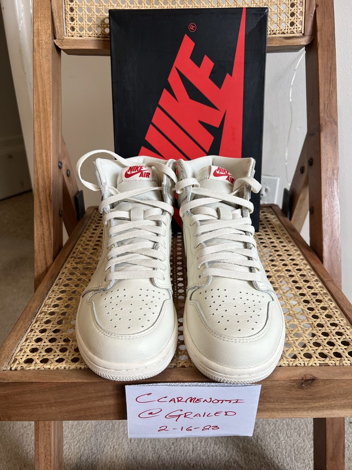 Jordan Brand × Nike Jordan 1 Retro High Og Sail Size US 8.5 / EU 41-42 - 4 Thumbnail