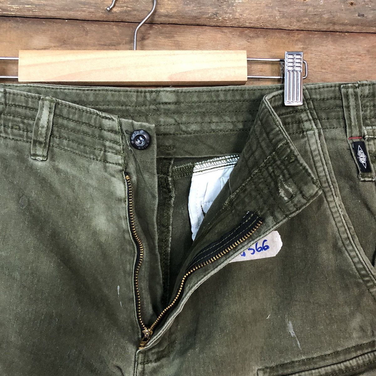 Japanese Brand DL Geride multipocket distressed green cargo pants #5366 Size US 32 / EU 48 - 10 Thumbnail