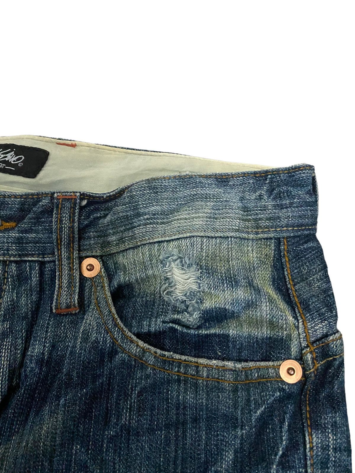 Mossimo × Vintage Steals‼️Vintage Mossimo Buckle Back Distressed Denim Jeans Size US 31 - 5 Thumbnail