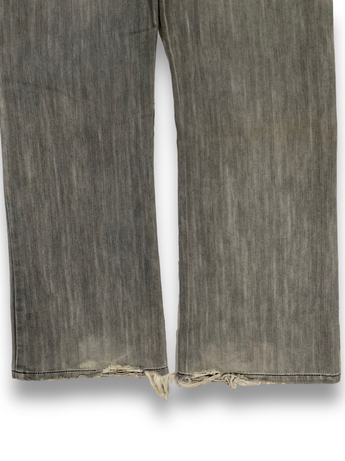 Guess Vintage Y2K Guess Faded Flare Bootcut Distressed Jeans Size US 30 / EU 46 - 15 Thumbnail
