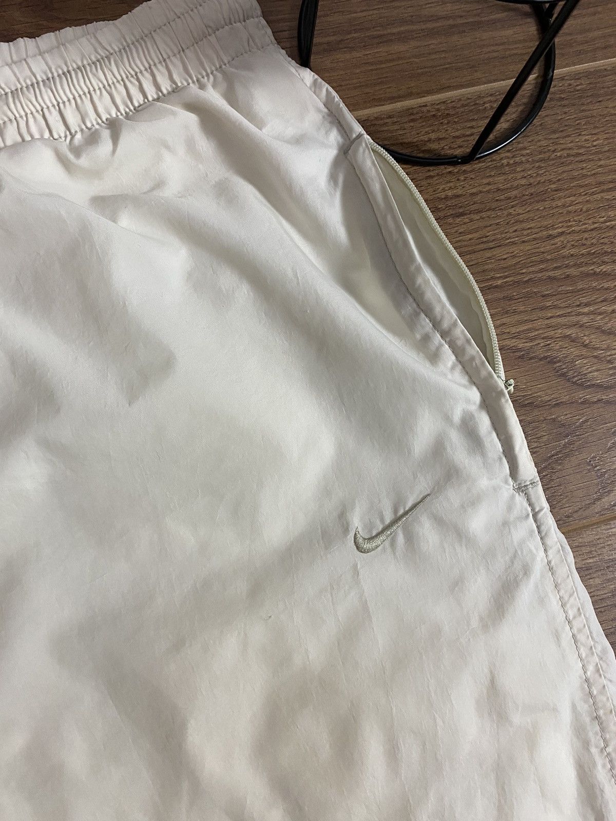 Nike × Vintage Nike Vintage Triple Swoosh Logo Drill Nylon Pants Size US 32 / EU 48 - 7 Thumbnail