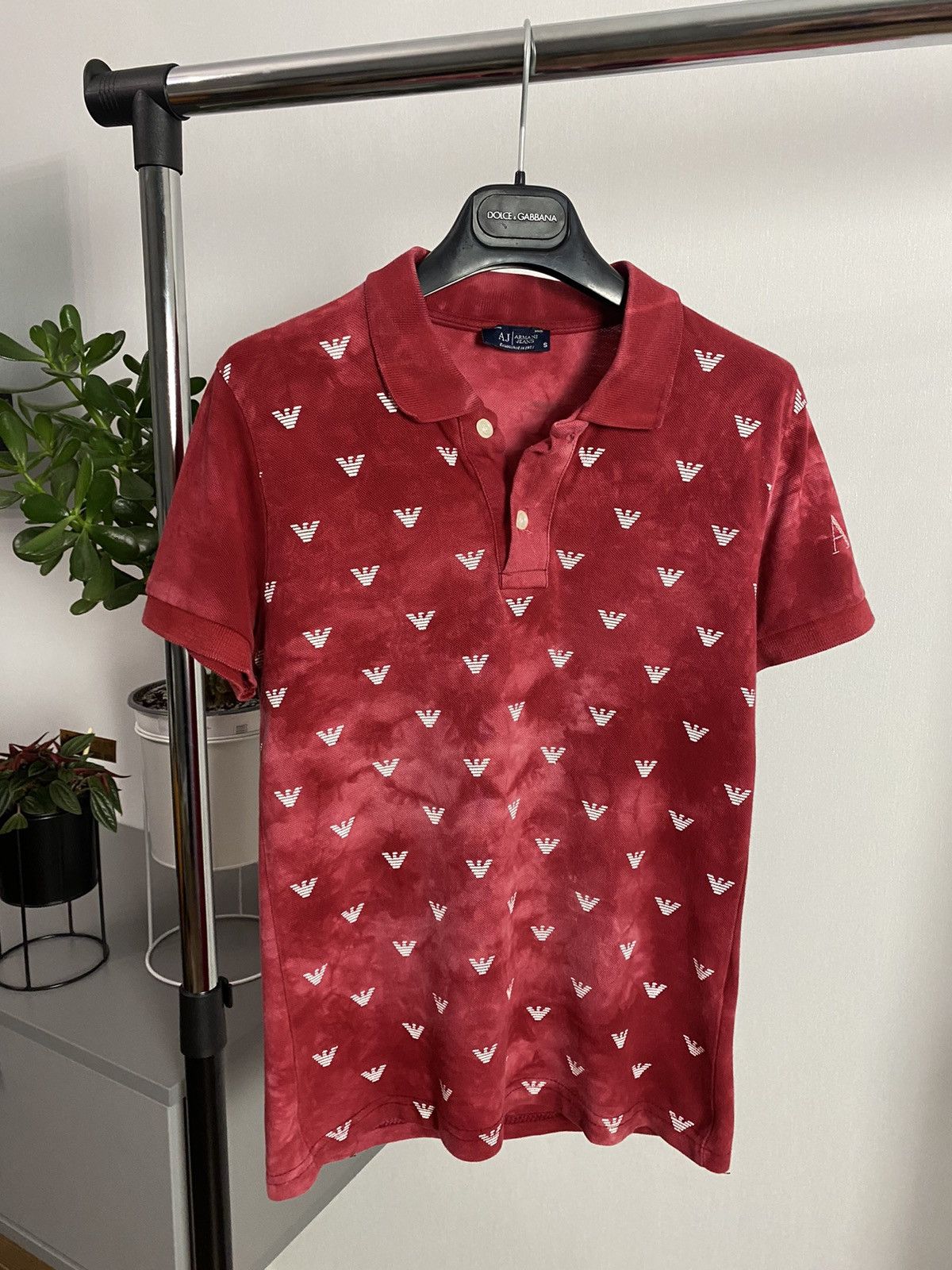 Armani × Designer Armani Jeans Monogram Logo Washed Red Polo Size US S / EU 44-46 / 1 - 1 Thumbnail