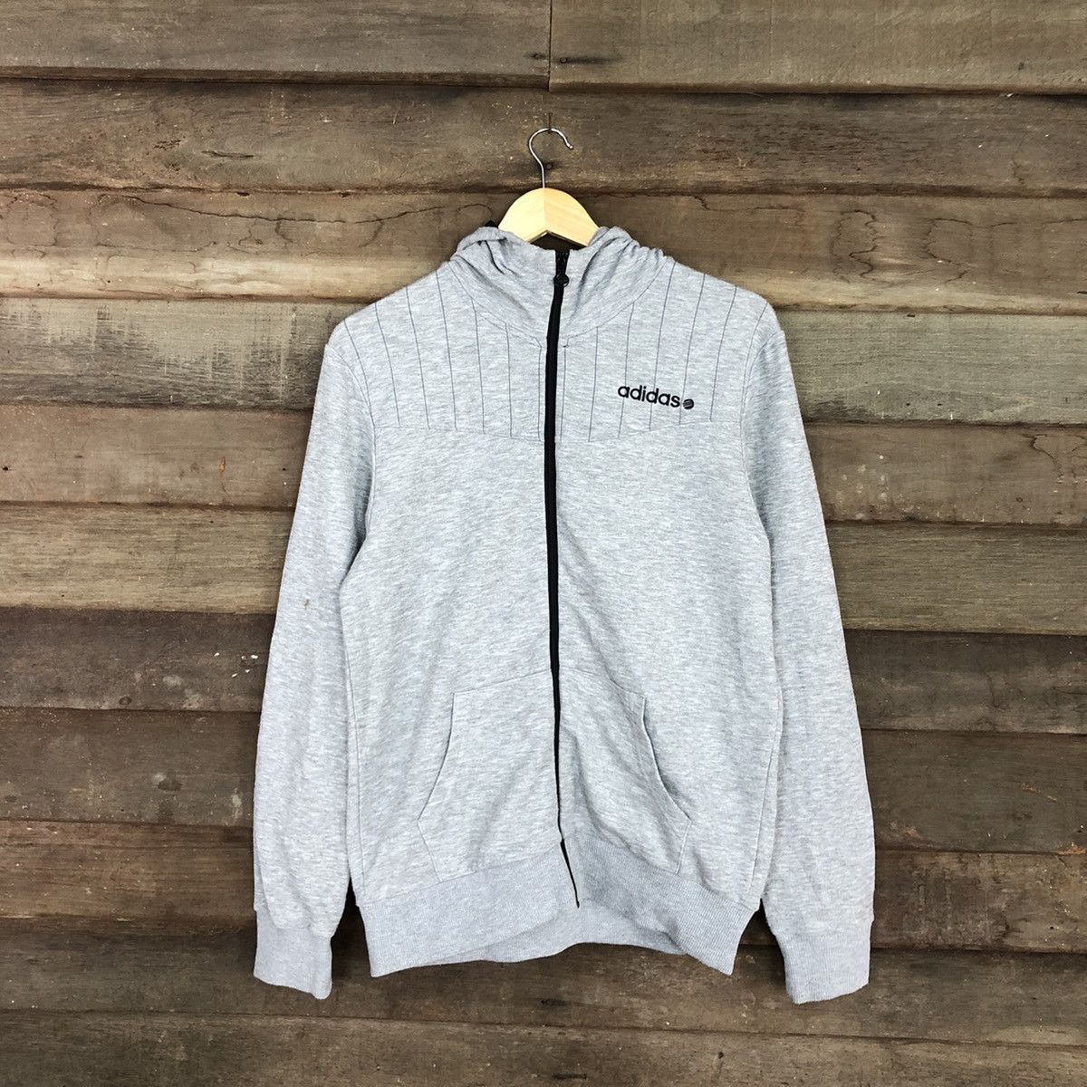 Adidas Adidas Grey Sweater #2811 Size US M / EU 48-50 / 2 - 1 Thumbnail