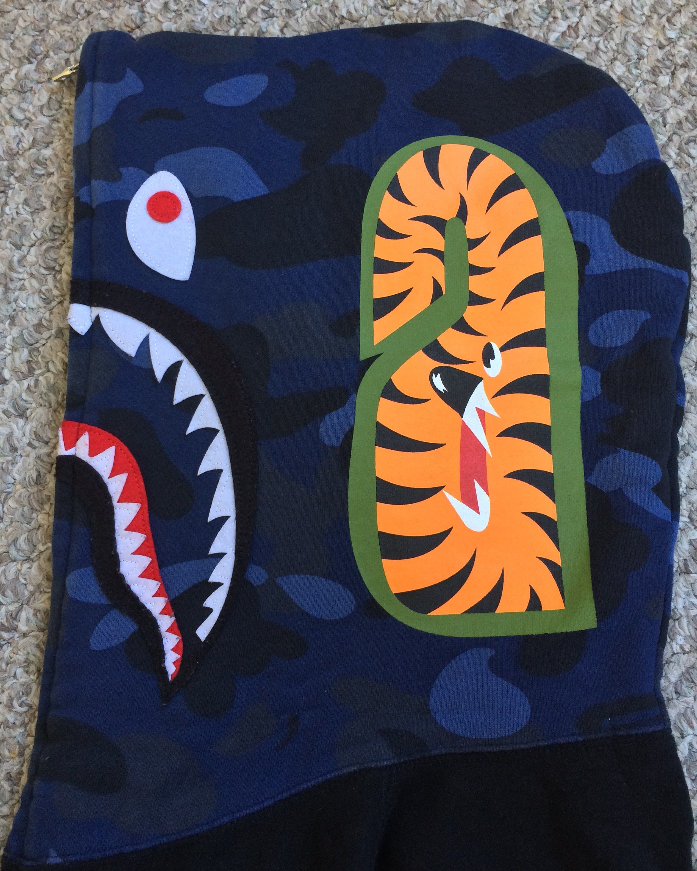 Bape Bape Blue Camo Sleeveless Shark Hoodie Size US M / EU 48-50 / 2 - 4 Thumbnail