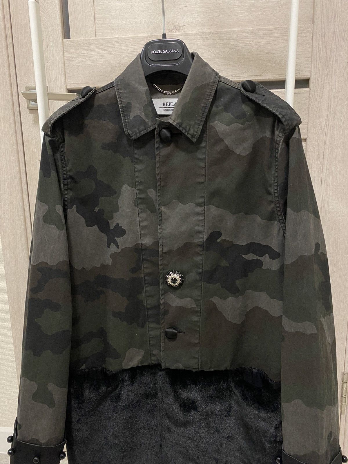 Replay Replay Camo Faux Fur Black Long Sleeve Jacket Size M / US 6-8 / IT 42-44 - 3 Thumbnail