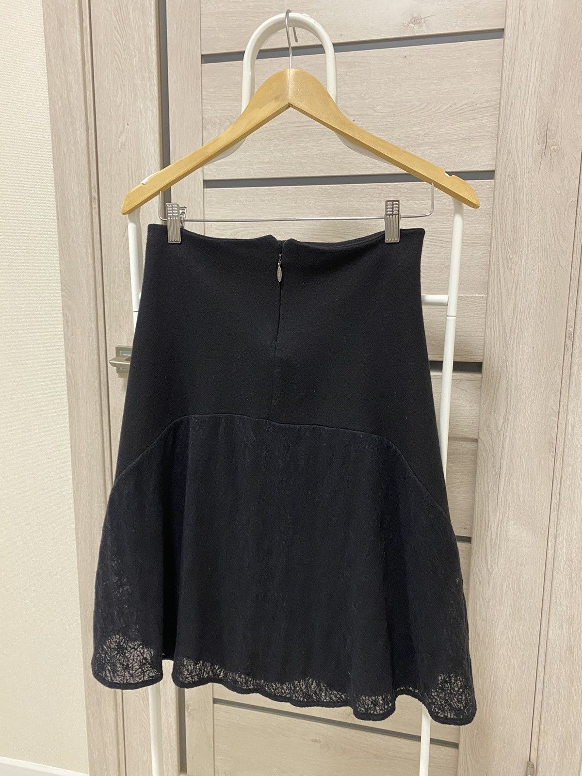 Versace × Vintage Versace Versus Vintage Made in Italy Wool Skirt Size 26" / US 2 / IT 38 - 1 Thumbnail