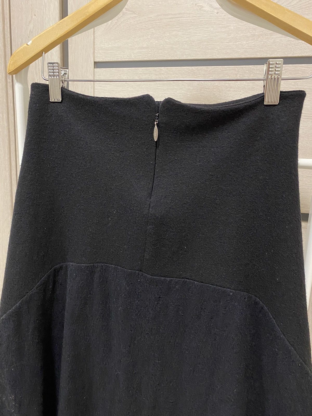 Versace × Vintage Versace Versus Vintage Made in Italy Wool Skirt Size 26" / US 2 / IT 38 - 5 Thumbnail
