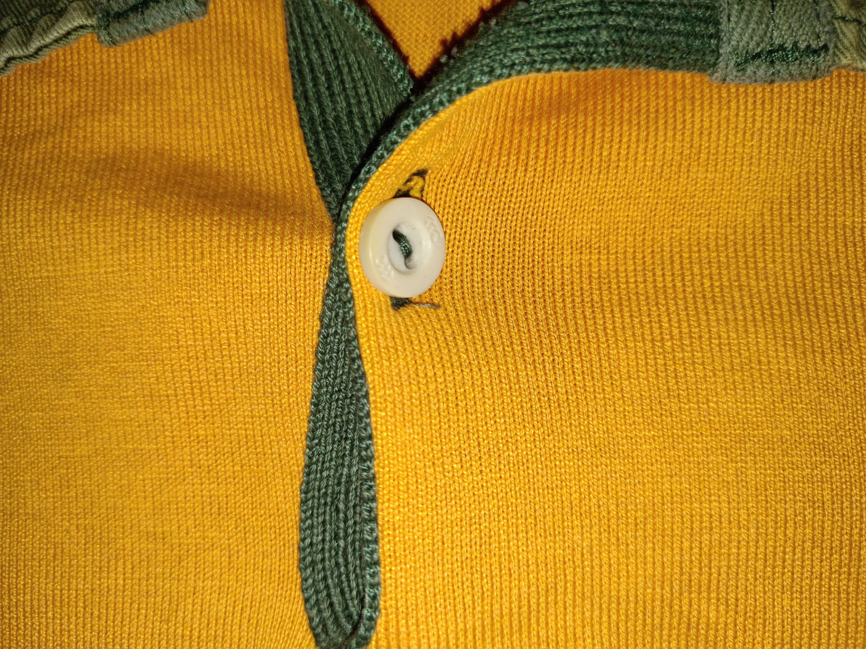 Vintage Hyundai Australian rugby legends