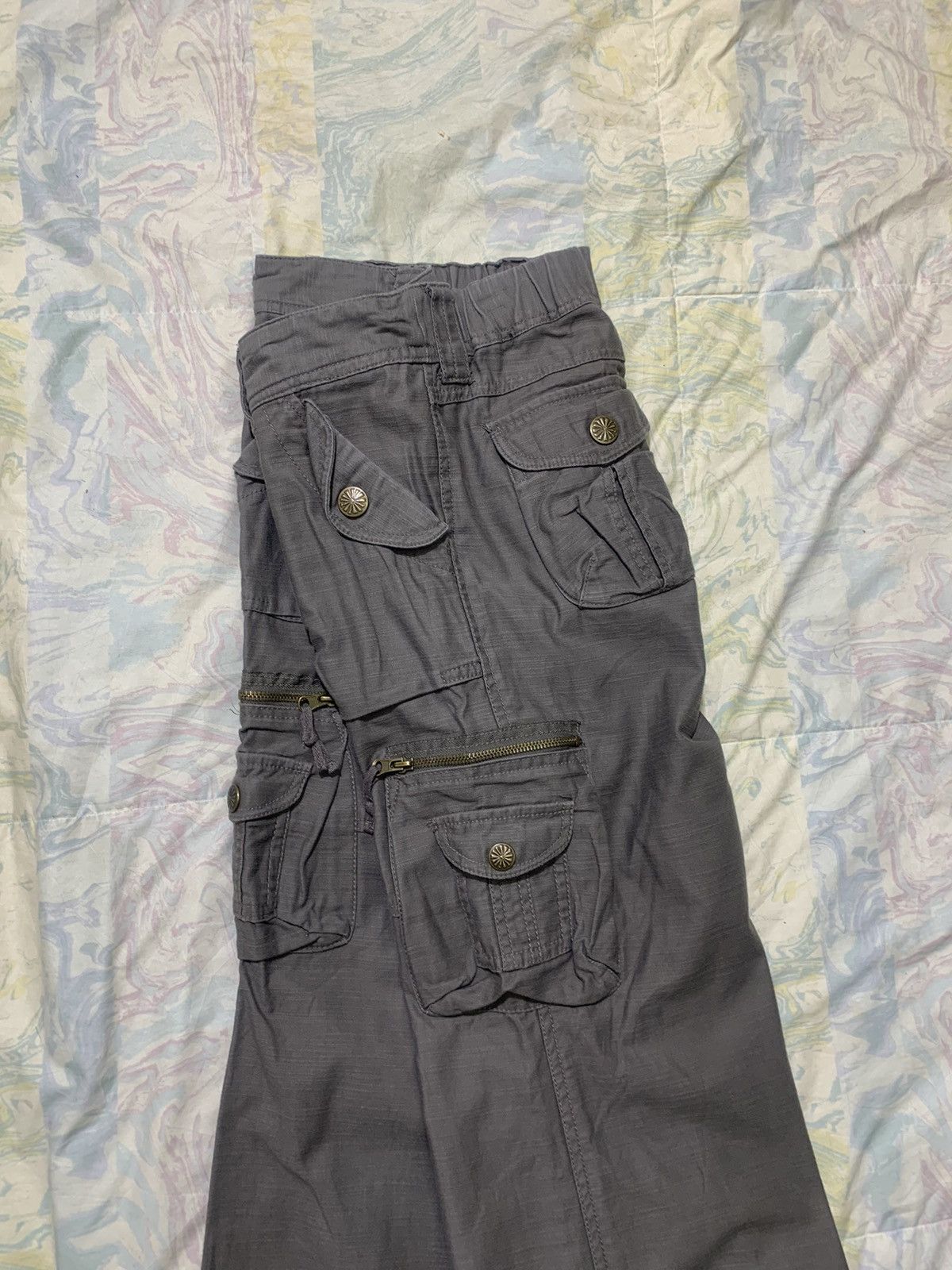 Japanese Brand Japanese brand avant garde woman flare tactical cargo pants Size 32" / US 10 / IT 46 - 14 Thumbnail