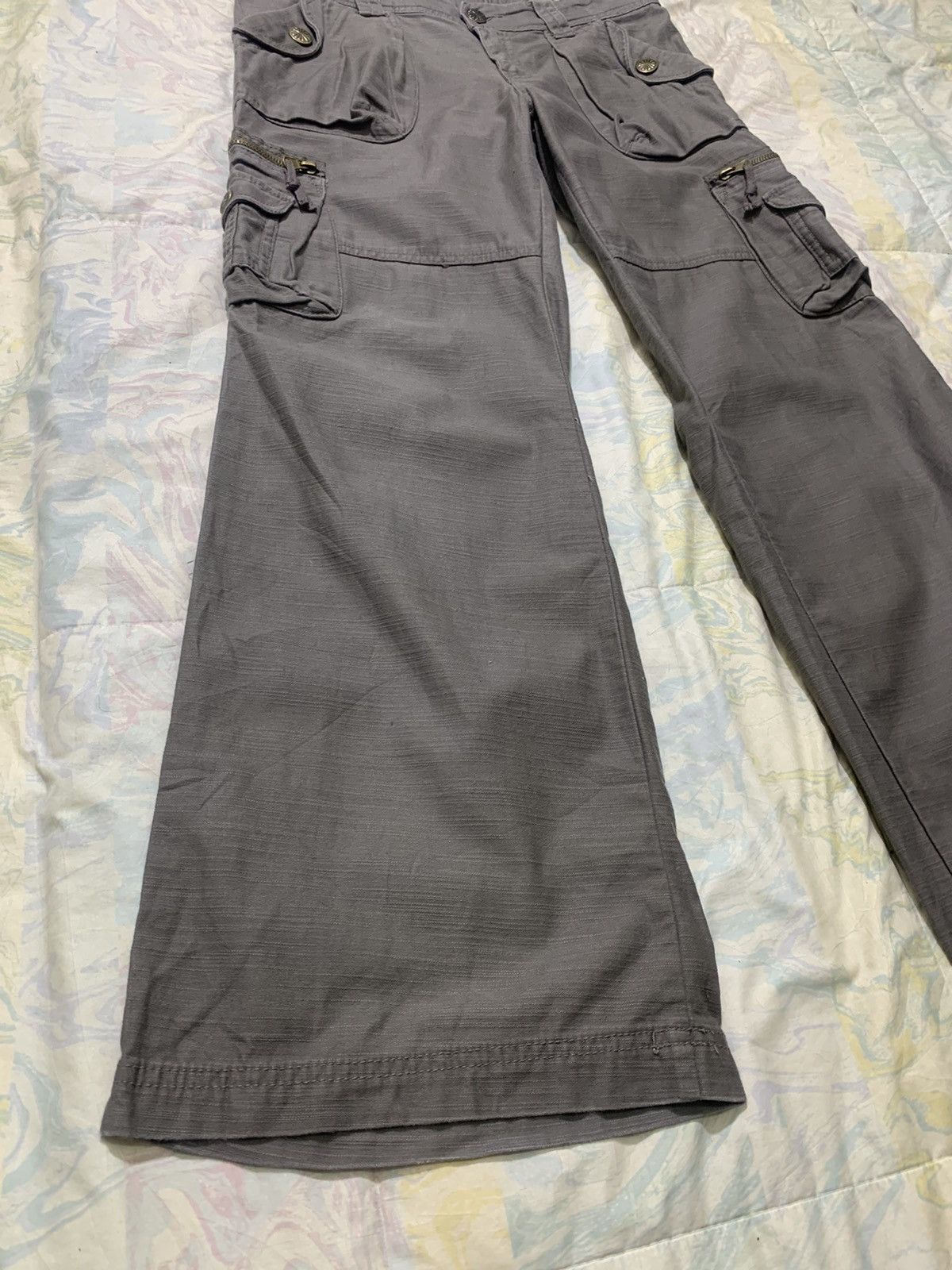 Japanese Brand Japanese brand avant garde woman flare tactical cargo pants Size 32" / US 10 / IT 46 - 6 Thumbnail