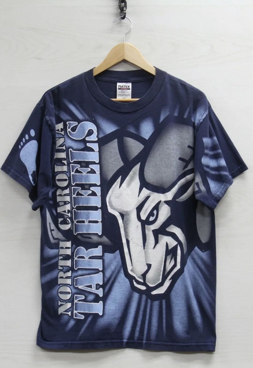 Nike × Vintage Vintage UNC Tar Heels NCAA Big Print Size US L / EU 52-54 / 3 - 1 Thumbnail