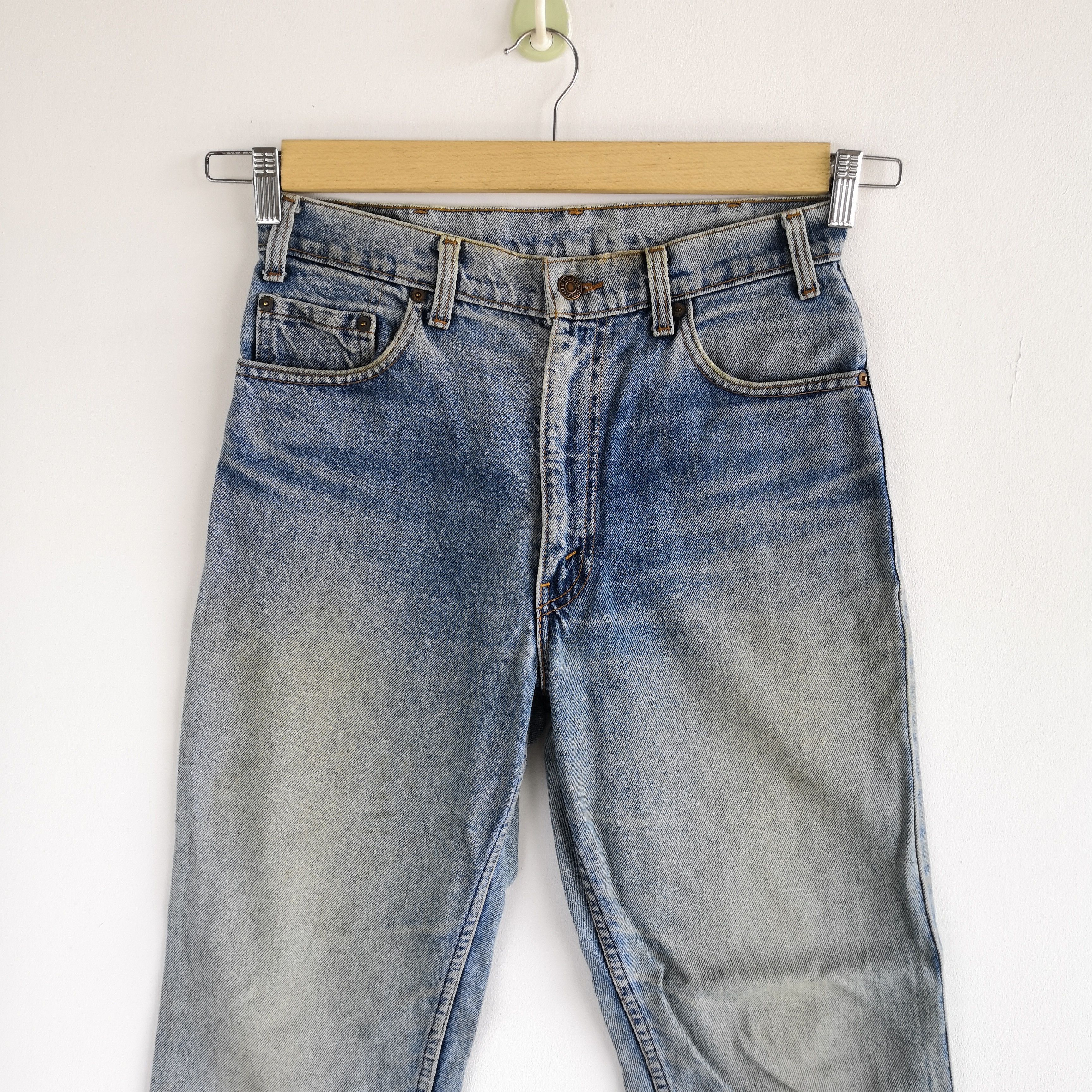 Levi's Vintage Levi's Light Wash Jeans Distressed Rusty Levis Denim Size 28" / US 6 / IT 42 - 3 Thumbnail
