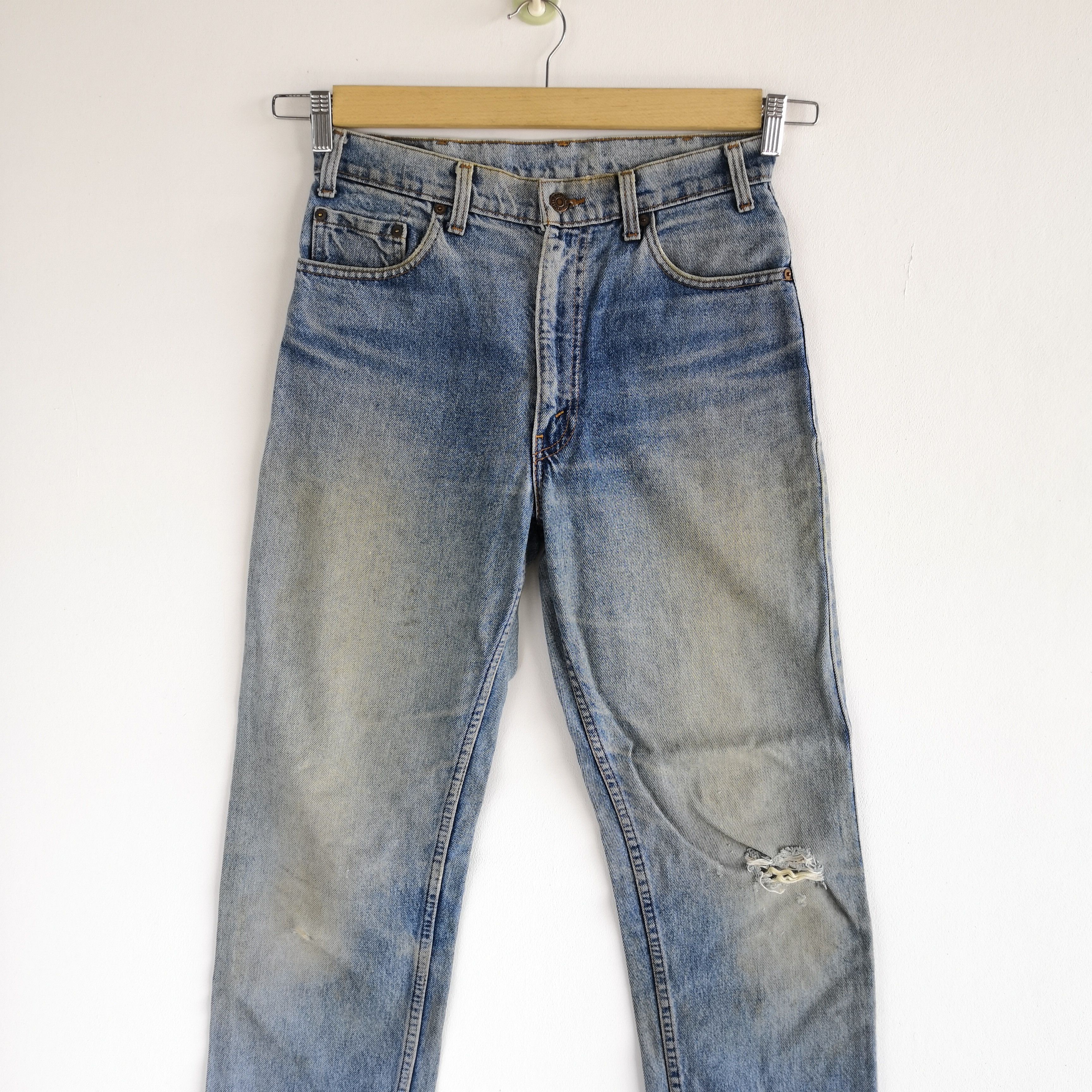 Levi's Vintage Levi's Light Wash Jeans Distressed Rusty Levis Denim Size 28" / US 6 / IT 42 - 4 Thumbnail