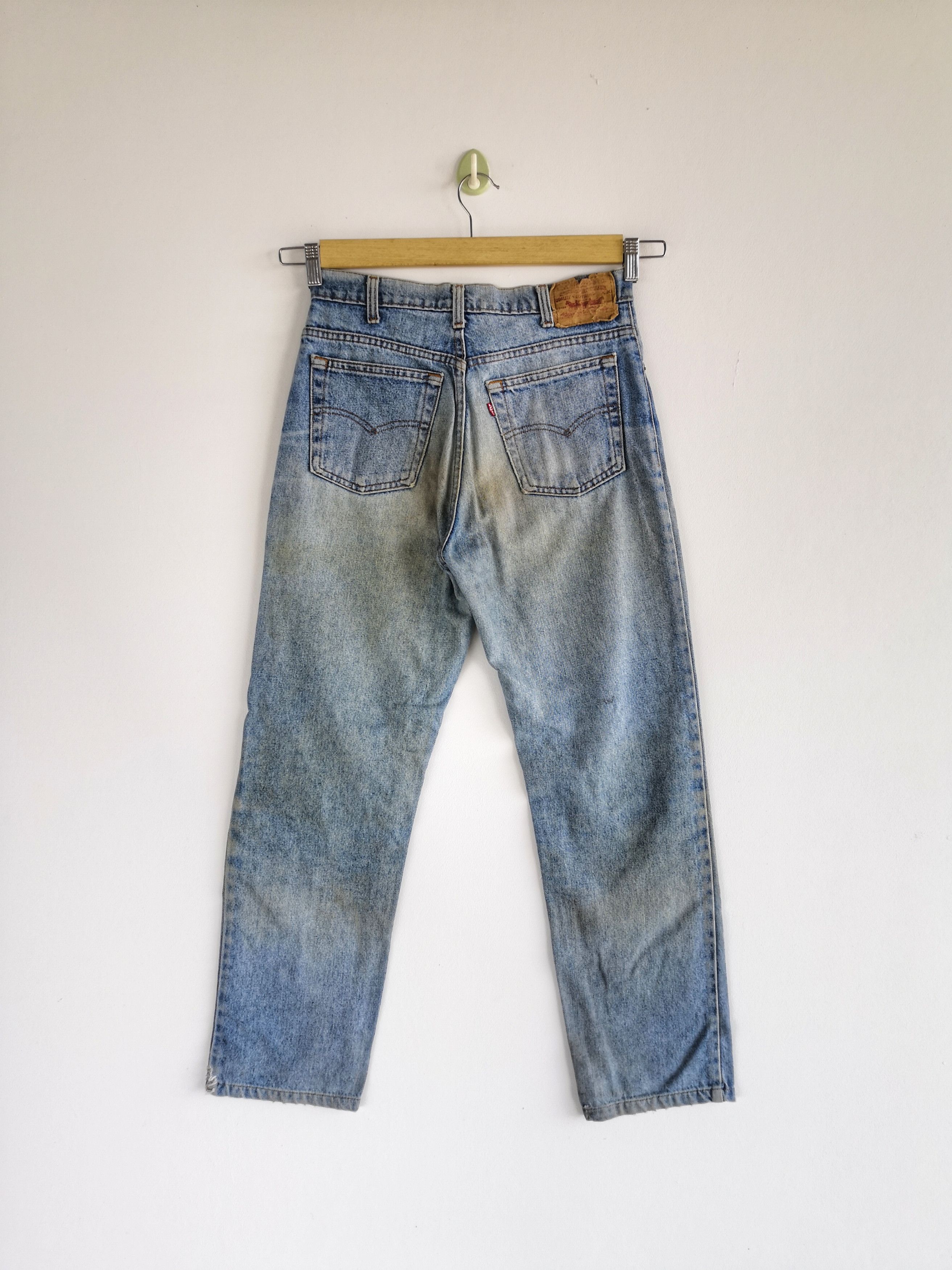 Levi's Vintage Levi's Light Wash Jeans Distressed Rusty Levis Denim Size 28" / US 6 / IT 42 - 2 Thumbnail