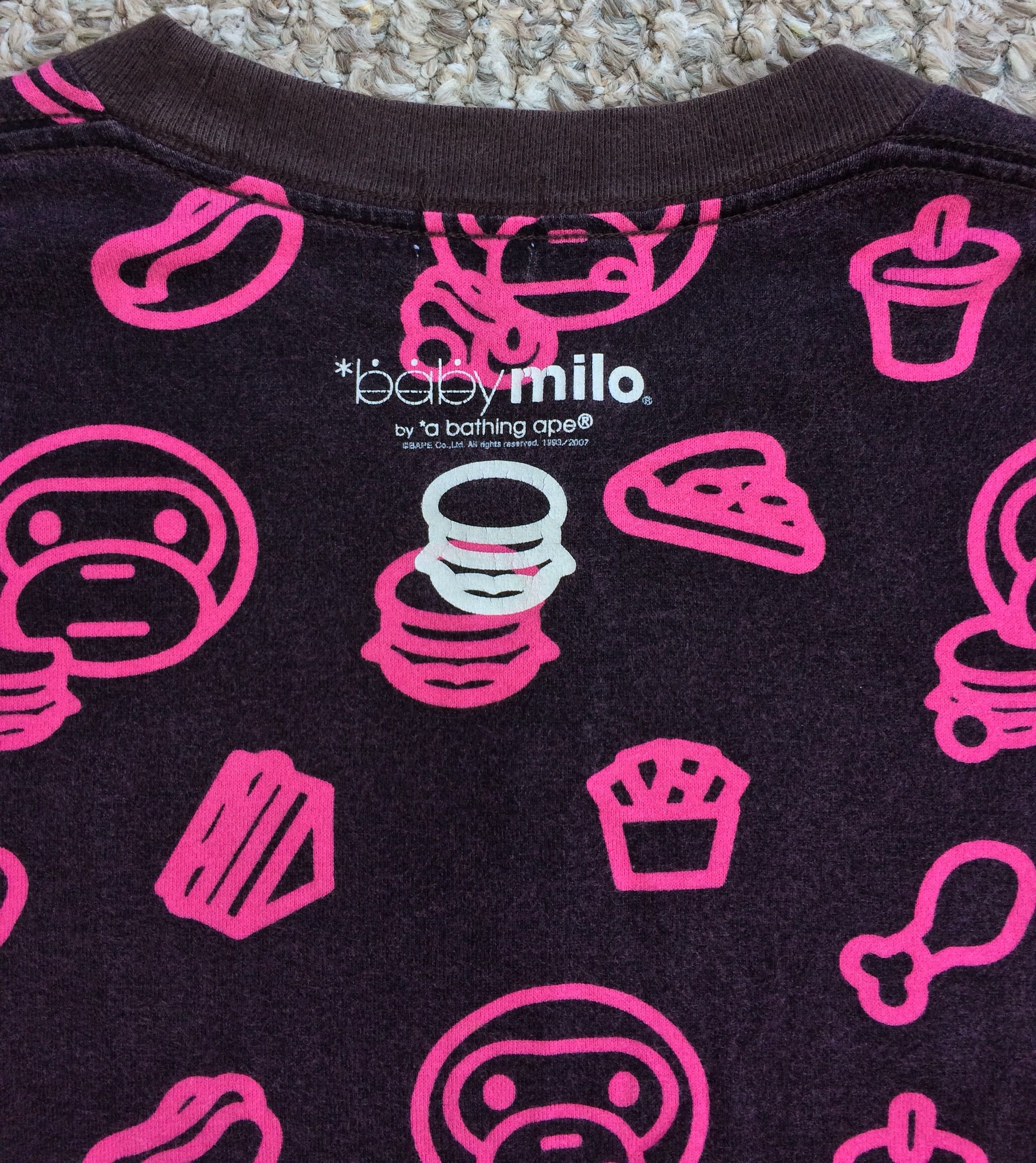 Bape OG Baby Milo Junk Food Tee Size US L / EU 52-54 / 3 - 7 Thumbnail