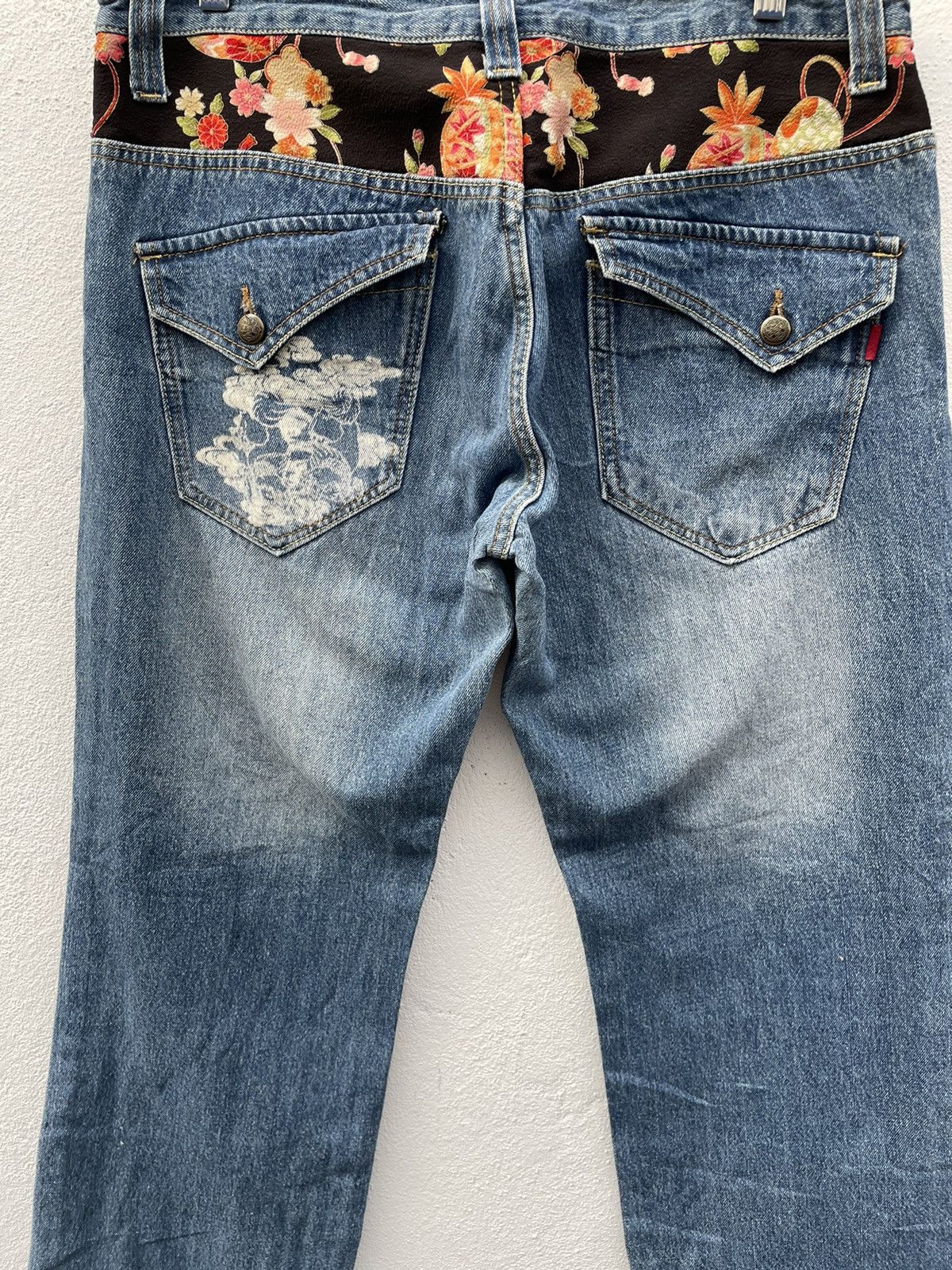 Japanese Brand DOMINATE Japanese Brand Distressed Denim Patchwork Jeans Size US 35 - 9 Thumbnail