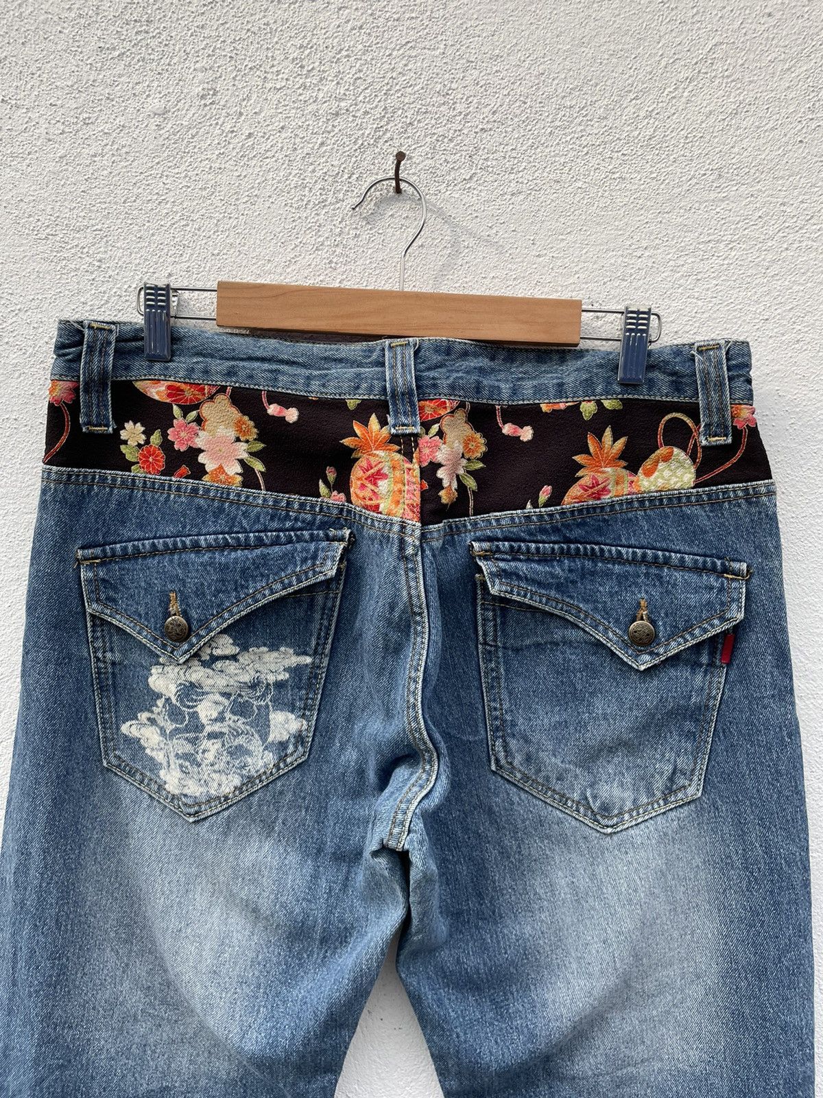 Japanese Brand DOMINATE Japanese Brand Distressed Denim Patchwork Jeans Size US 35 - 8 Thumbnail