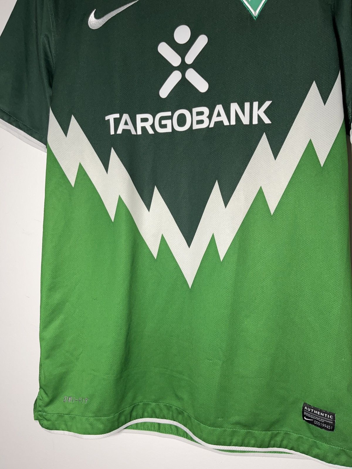 Nike 2010/11 Werder Bremen home jersey retro Nike blokecore Size US S / EU 44-46 / 1 - 2 Thumbnail